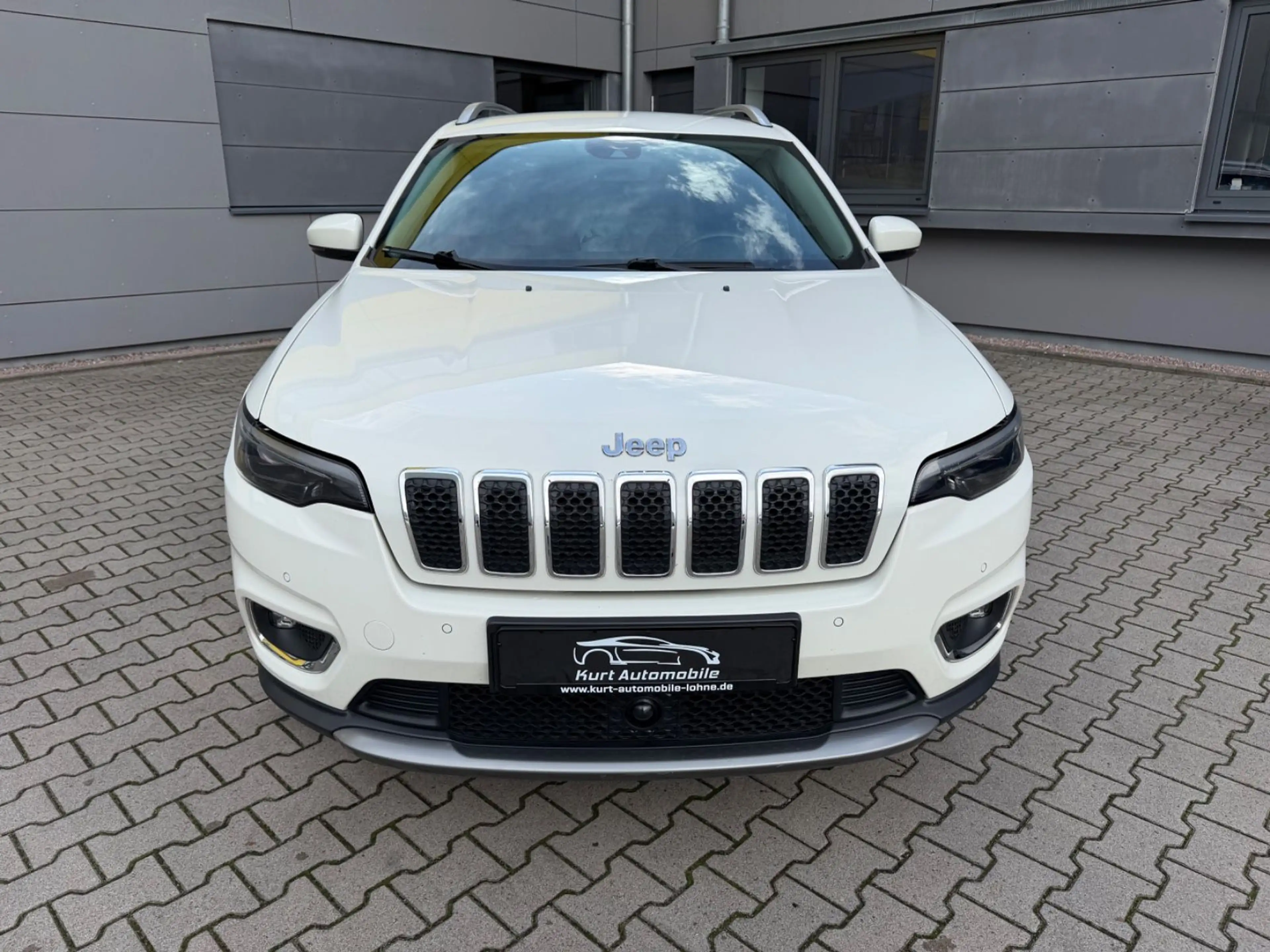 Jeep Cherokee Limited 4WD/AHK/LEDER/AUTOM*/NAVI/ — photo 10