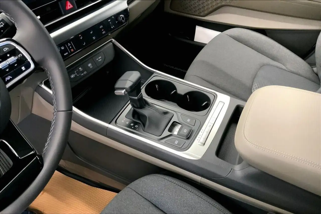Kia Carnival fotografie Kia Carnival