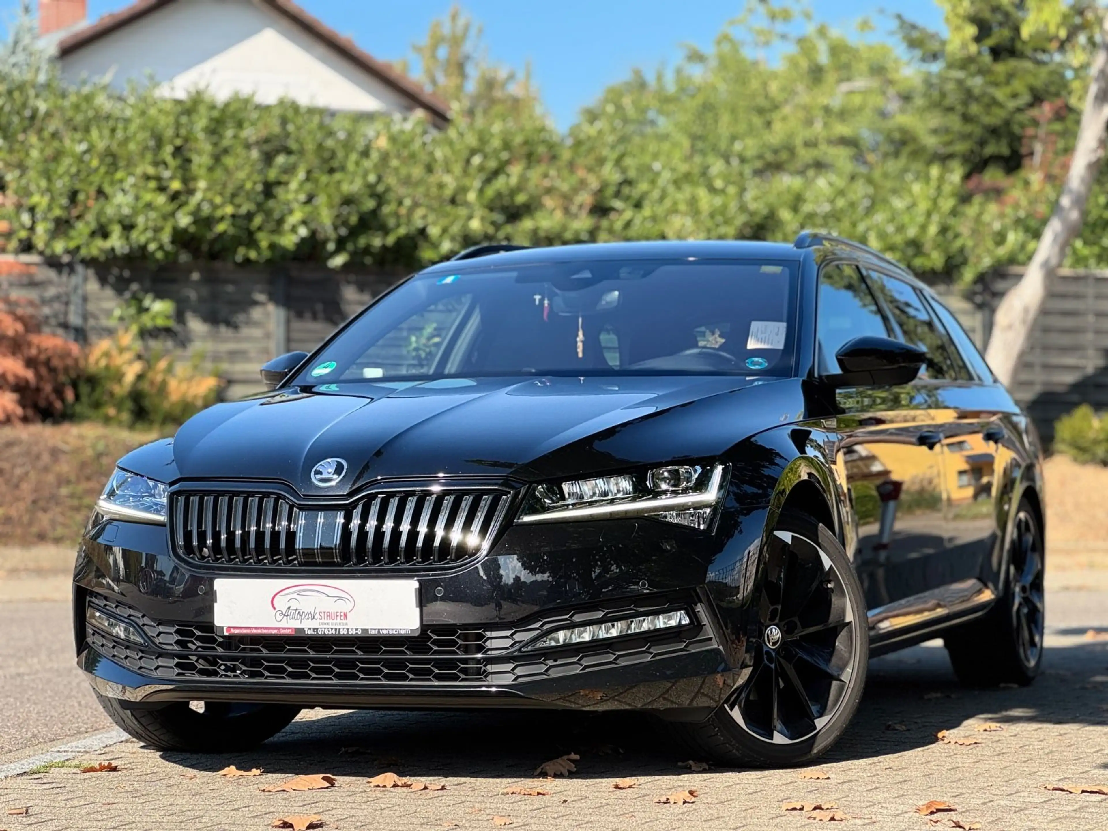 Skoda Superb Combi Sportline — photo 2