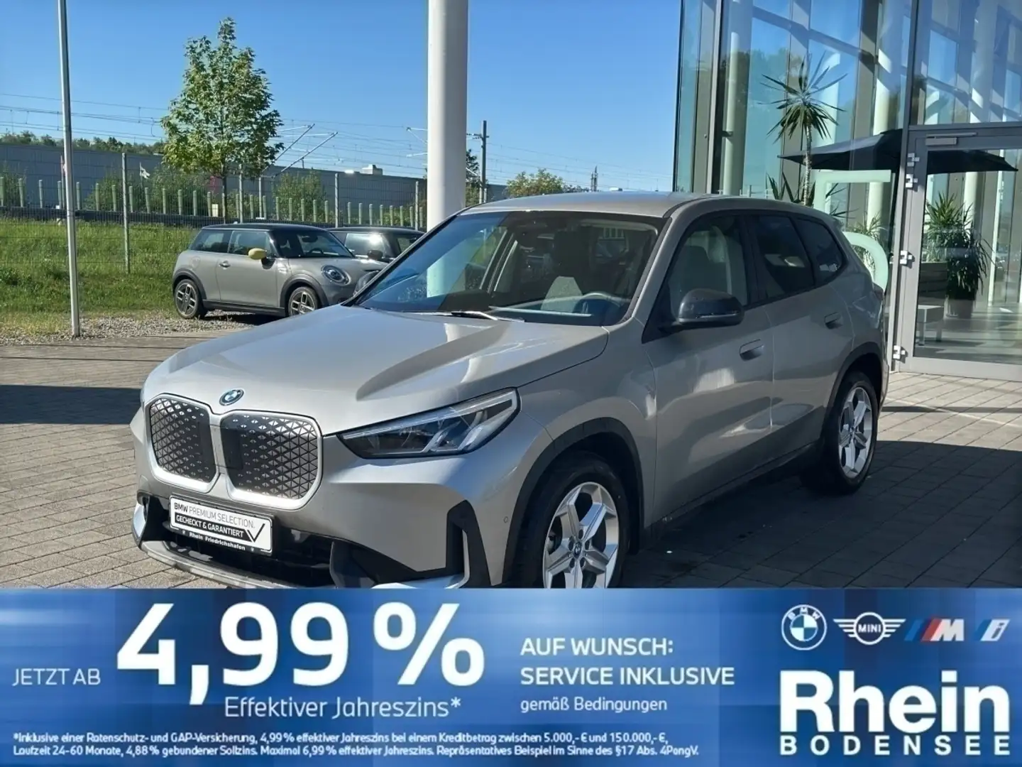 BMW iX1 eDrive20 DrivingAssist. Fernlichtassist. Silber - 1