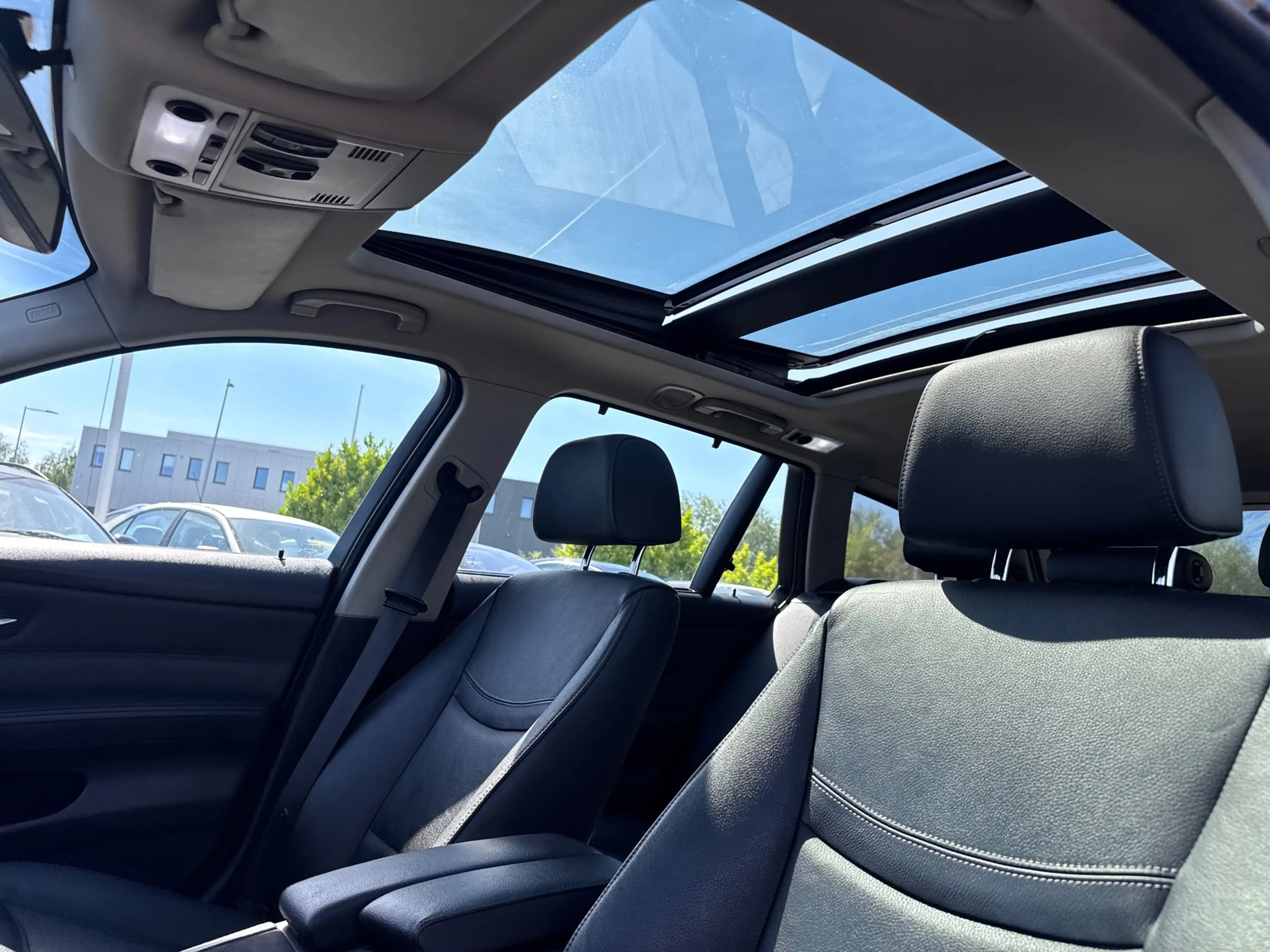 BMW 325 3-serie Touring 325i High Executive | Panoramadak — photo 9