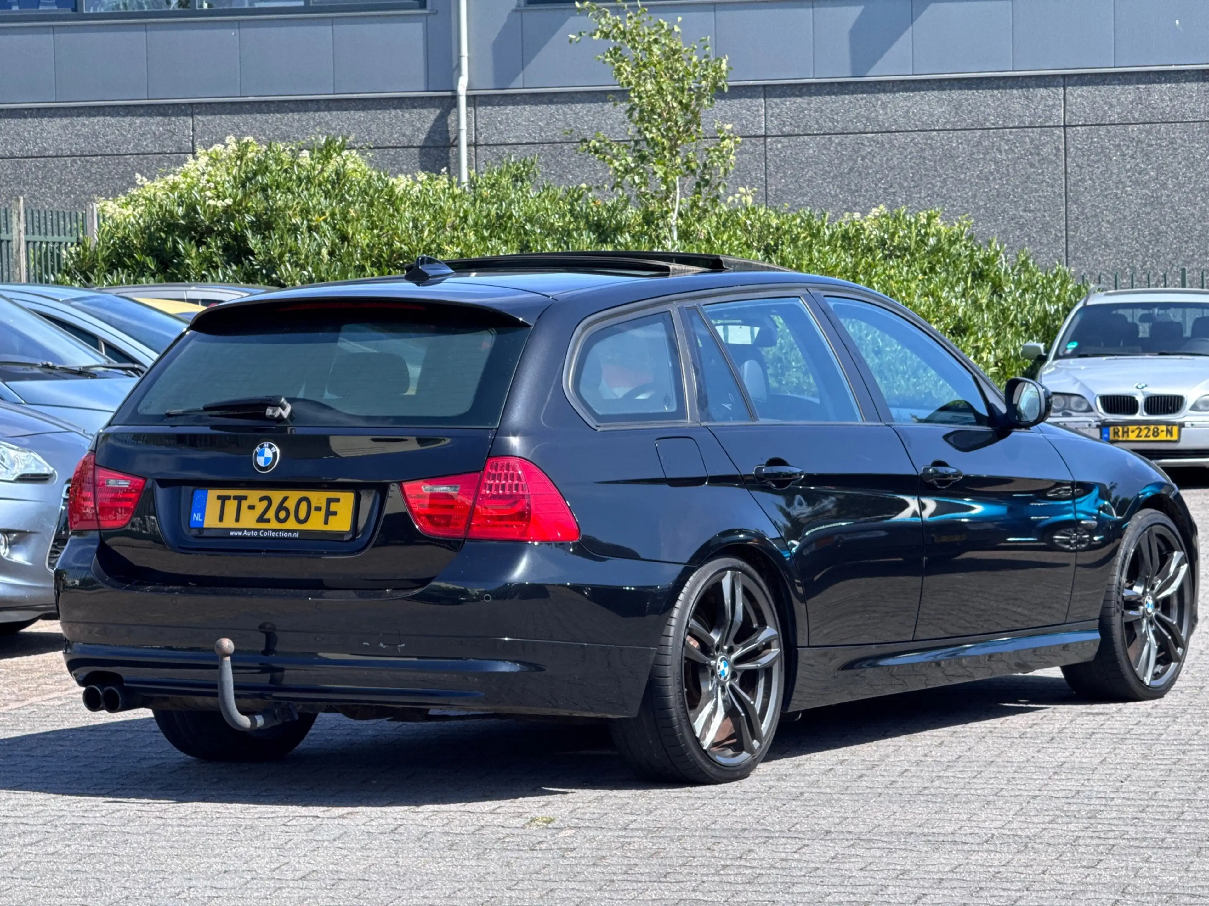 BMW 325 3-serie Touring 325i High Executive | Panoramadak — photo 2
