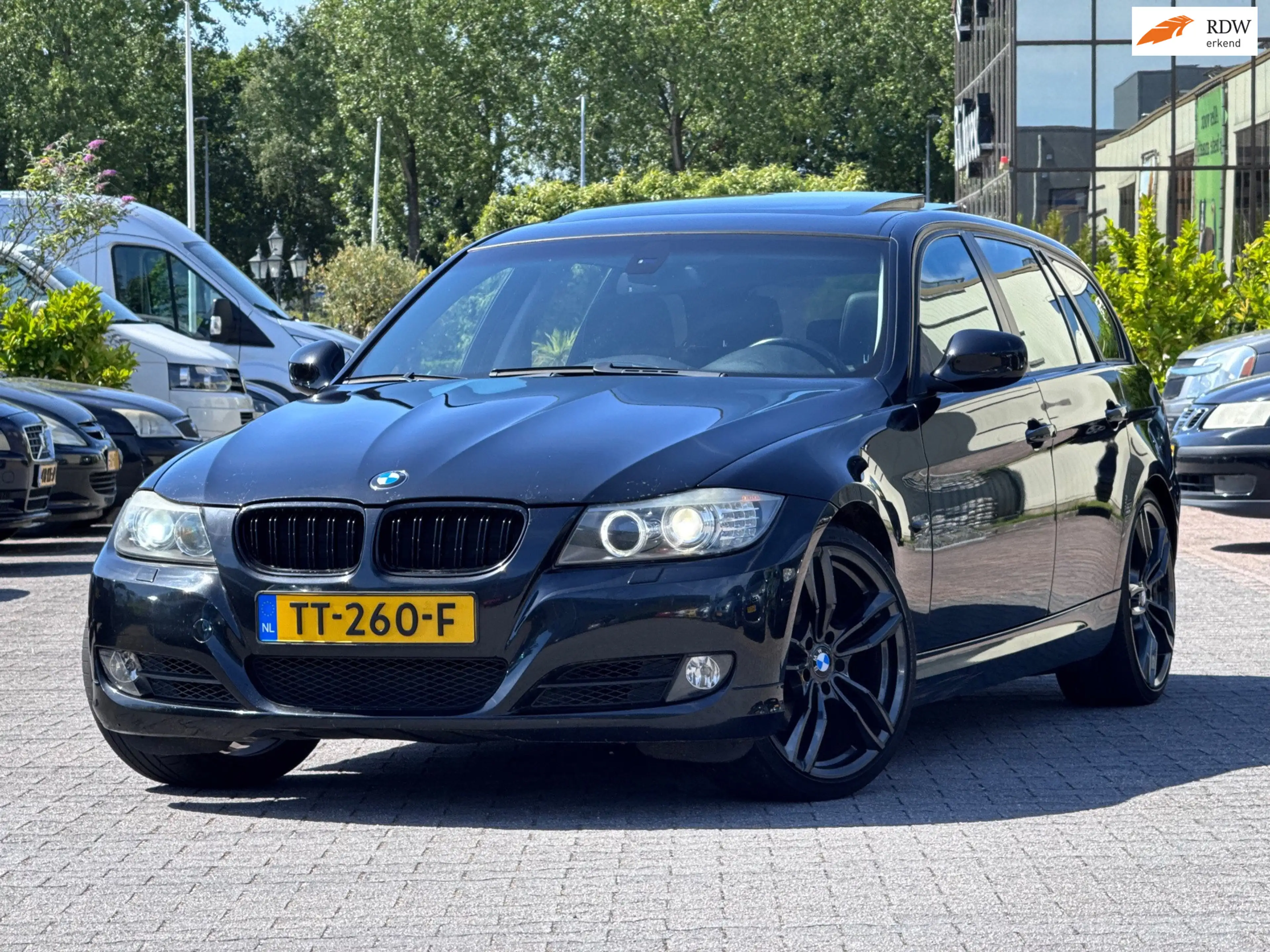 BMW 325 3-serie Touring 325i High Executive | Panoramadak
