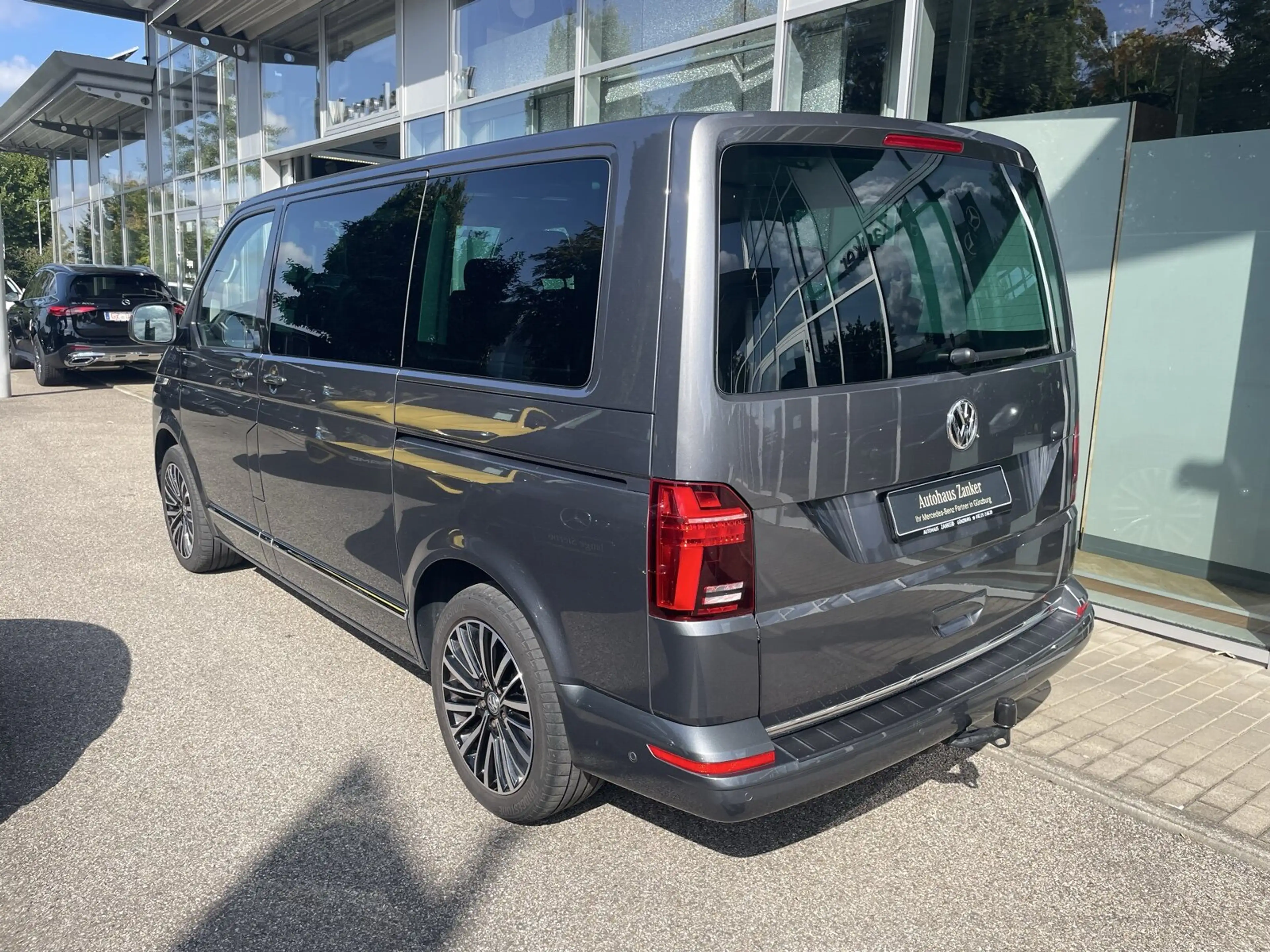 Volkswagen T6.1 Transporter T6.1 2.0 TDI 4MO Multivan Generation Six (EURO 6d) — photo 5
