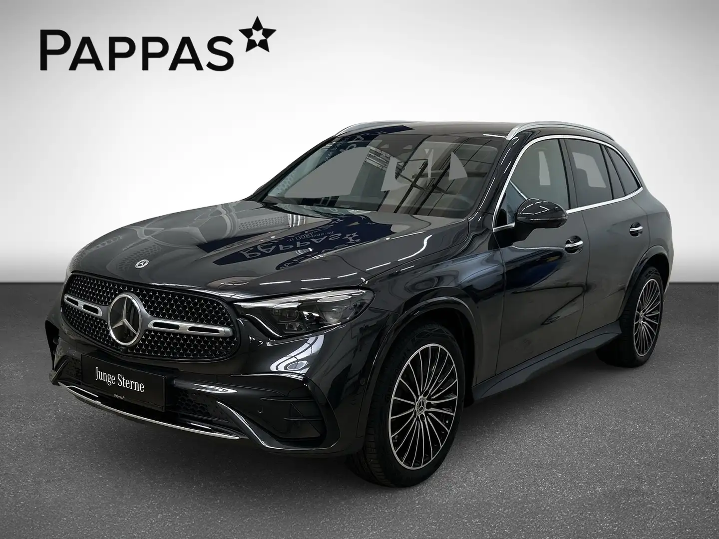 Mercedes-Benz GLC 220 d 4MATIC AMG Line LED HUD Cam Grau - 2
