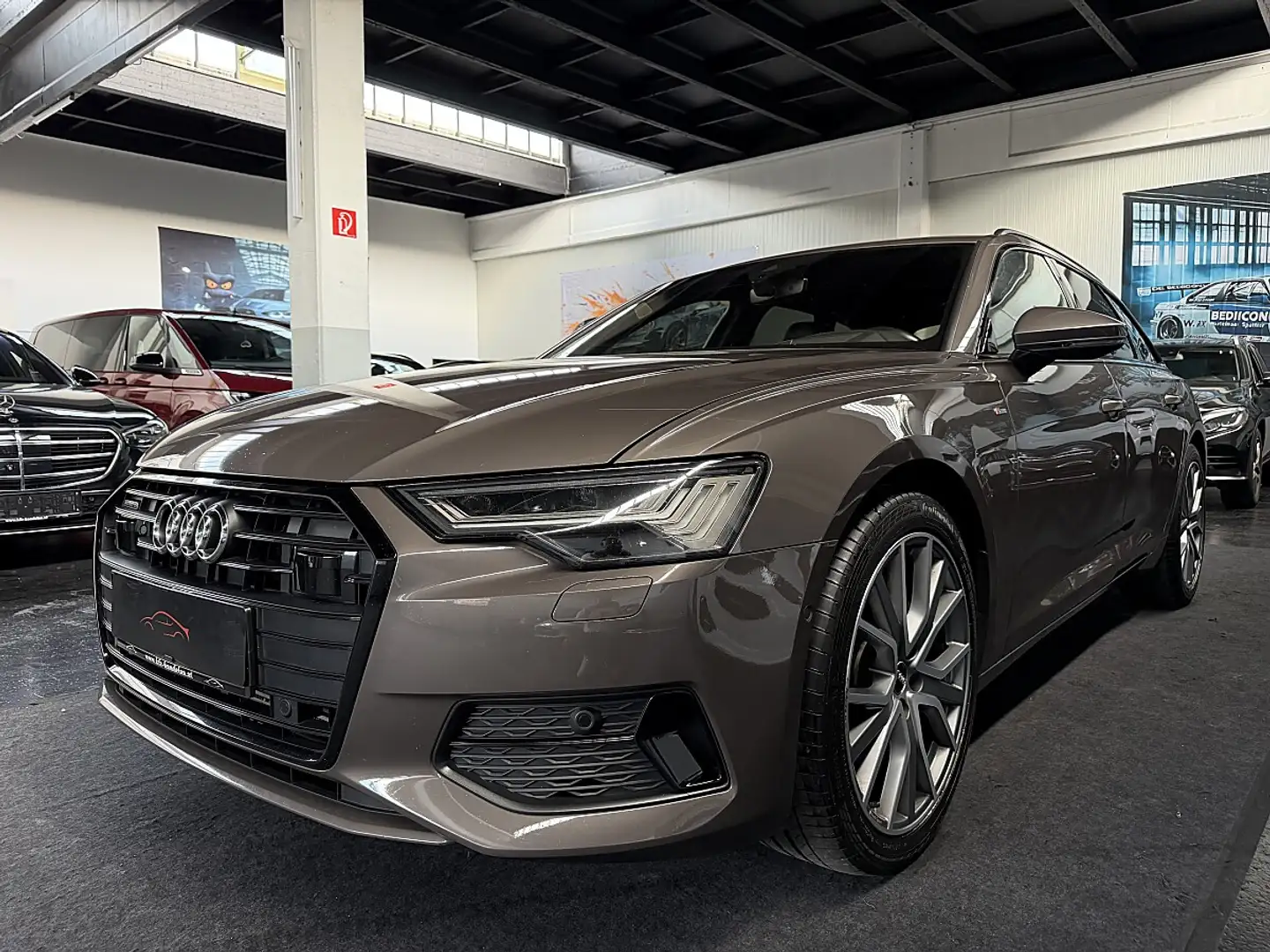 Audi A6 Avant 50 TDI QUATTRO * S LINE * RS SITZE * FINA... Braun - 1
