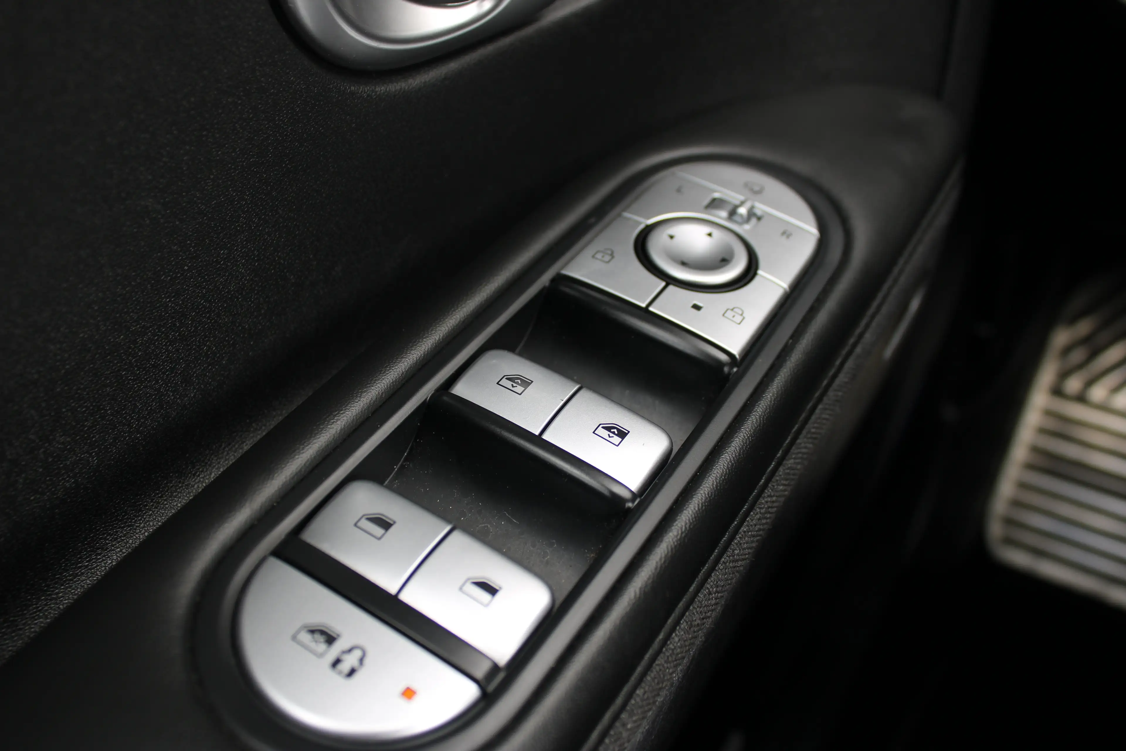 Hyundai IONIQ 5 Lounge AWD 73kWh 305pk | 600Nm | 1600kg trekgewich — photo 28