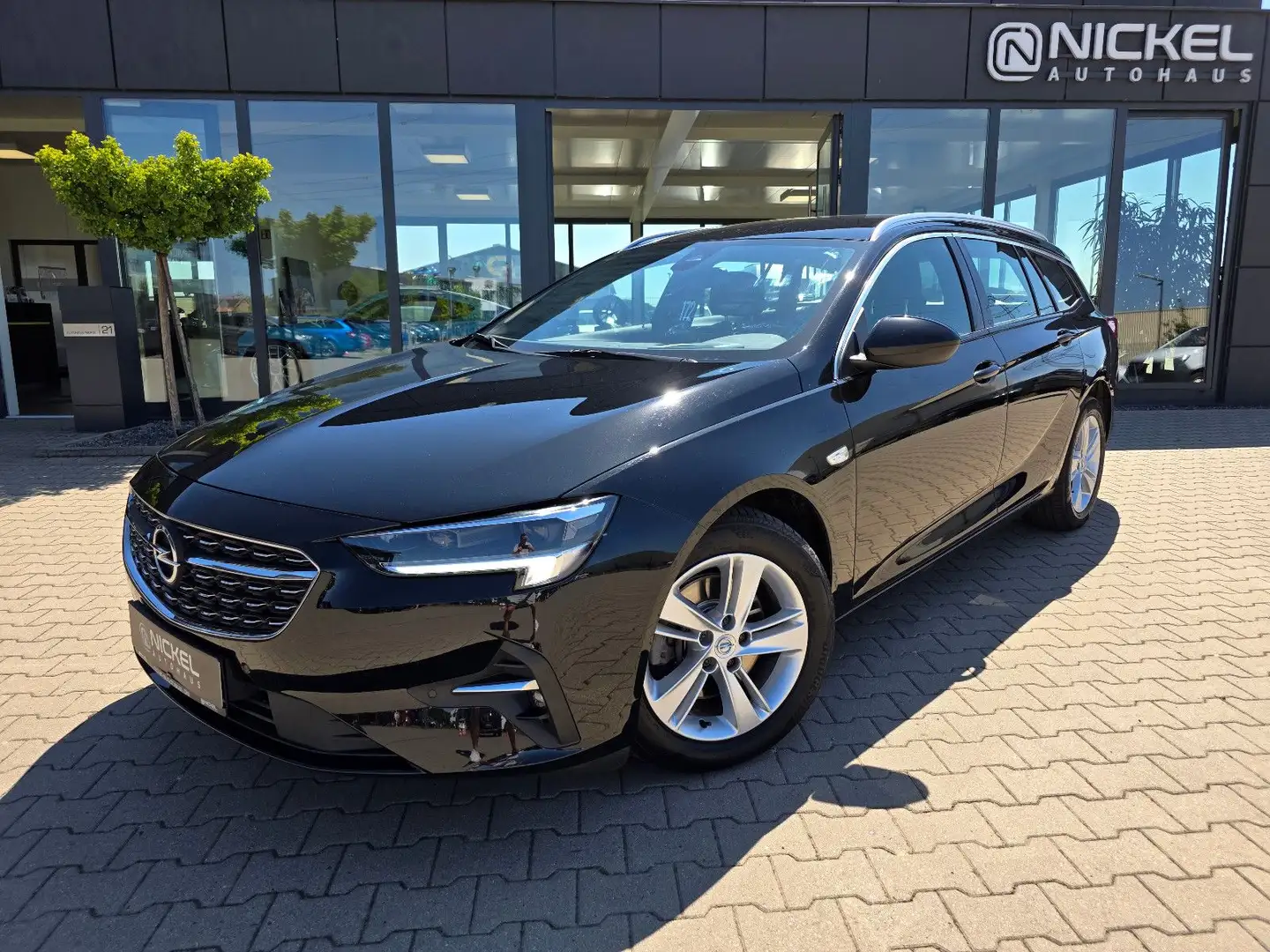 Opel Insignia ST Elegance*Matrix*Shz*Ahk*Shz*HuD* Schwarz - 1