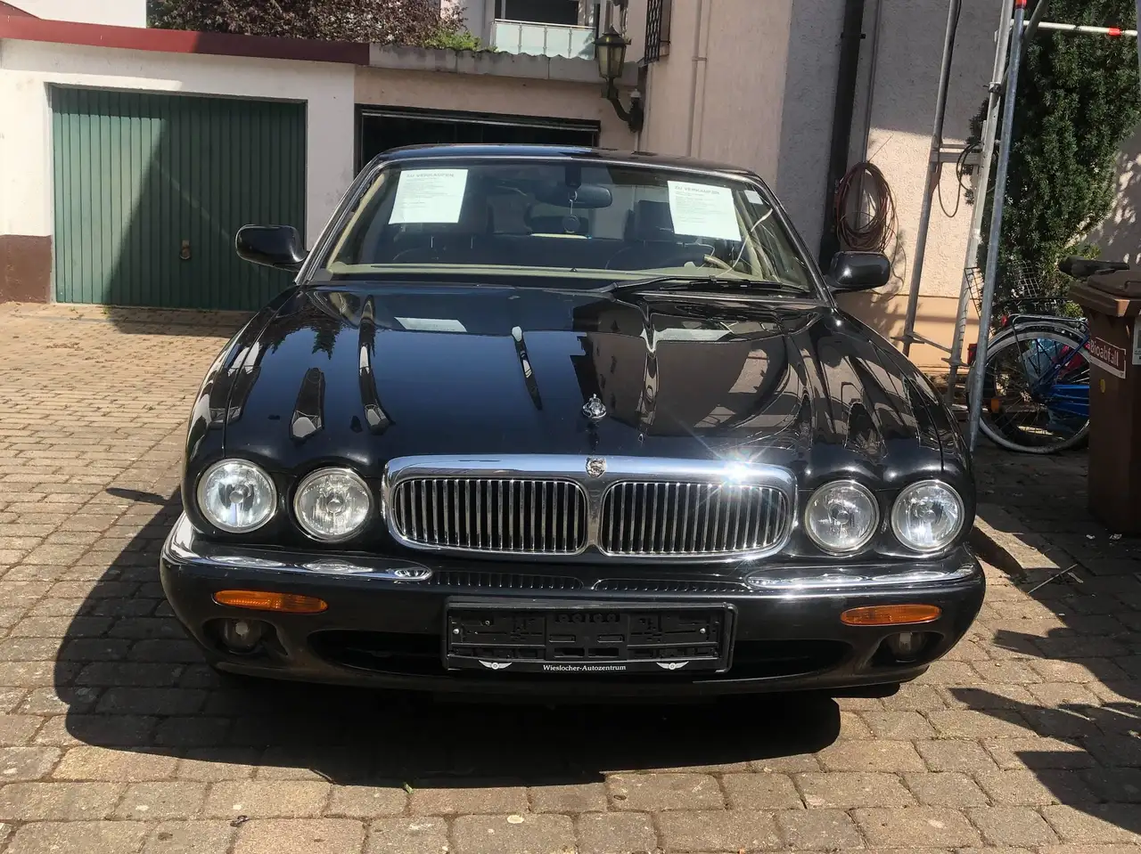 Jaguar Sovereign