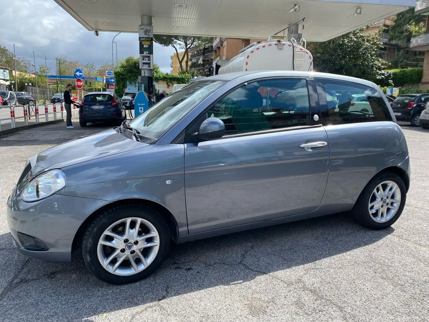 Lancia Ypsilon Ypsilon 1.4 8v  Gpl OFFERTA DELLA SETTIMANA Grigio - 2