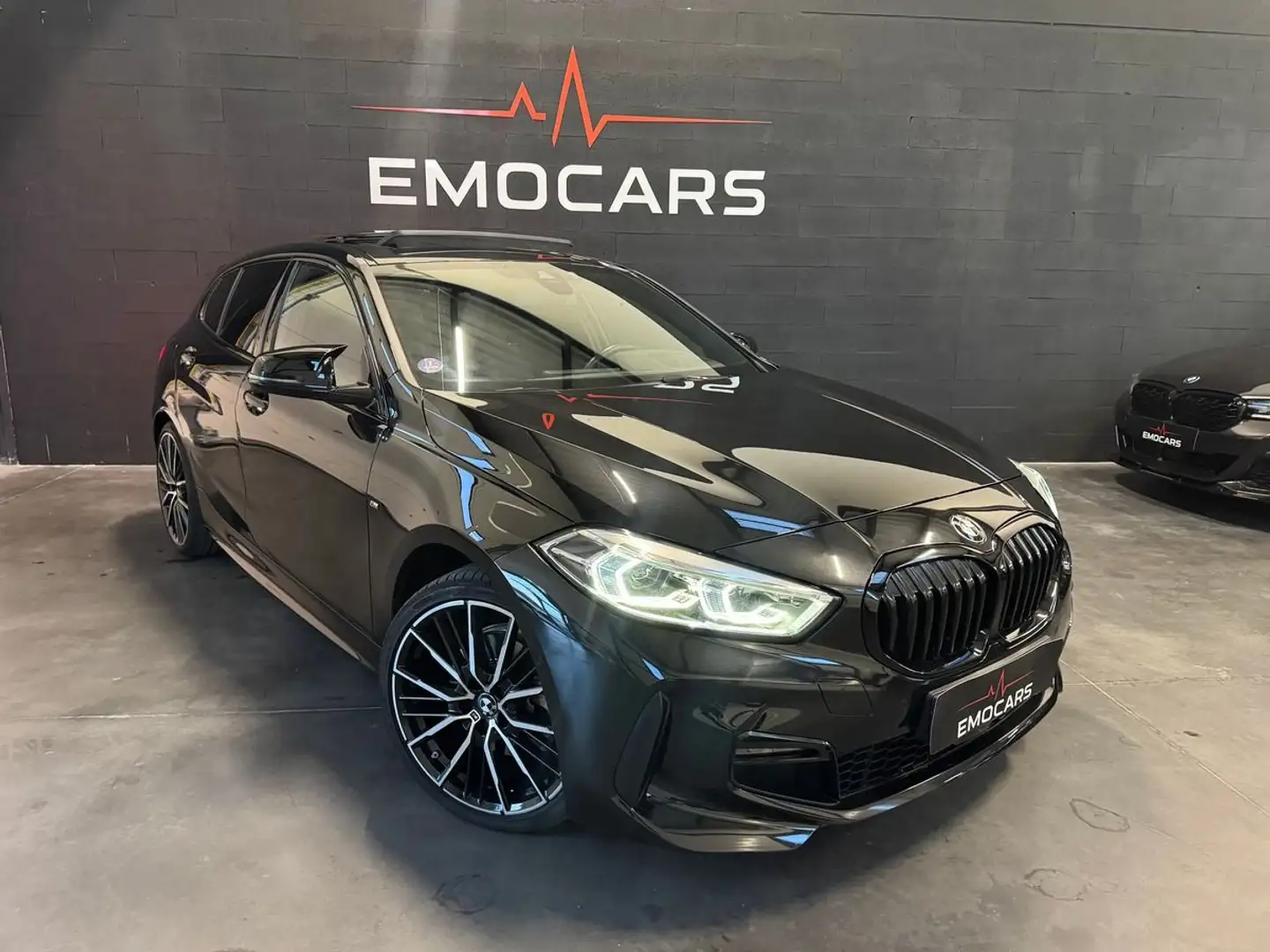 BMW 118 F40 118I 136 M SPORT DKG7 Noir - 1