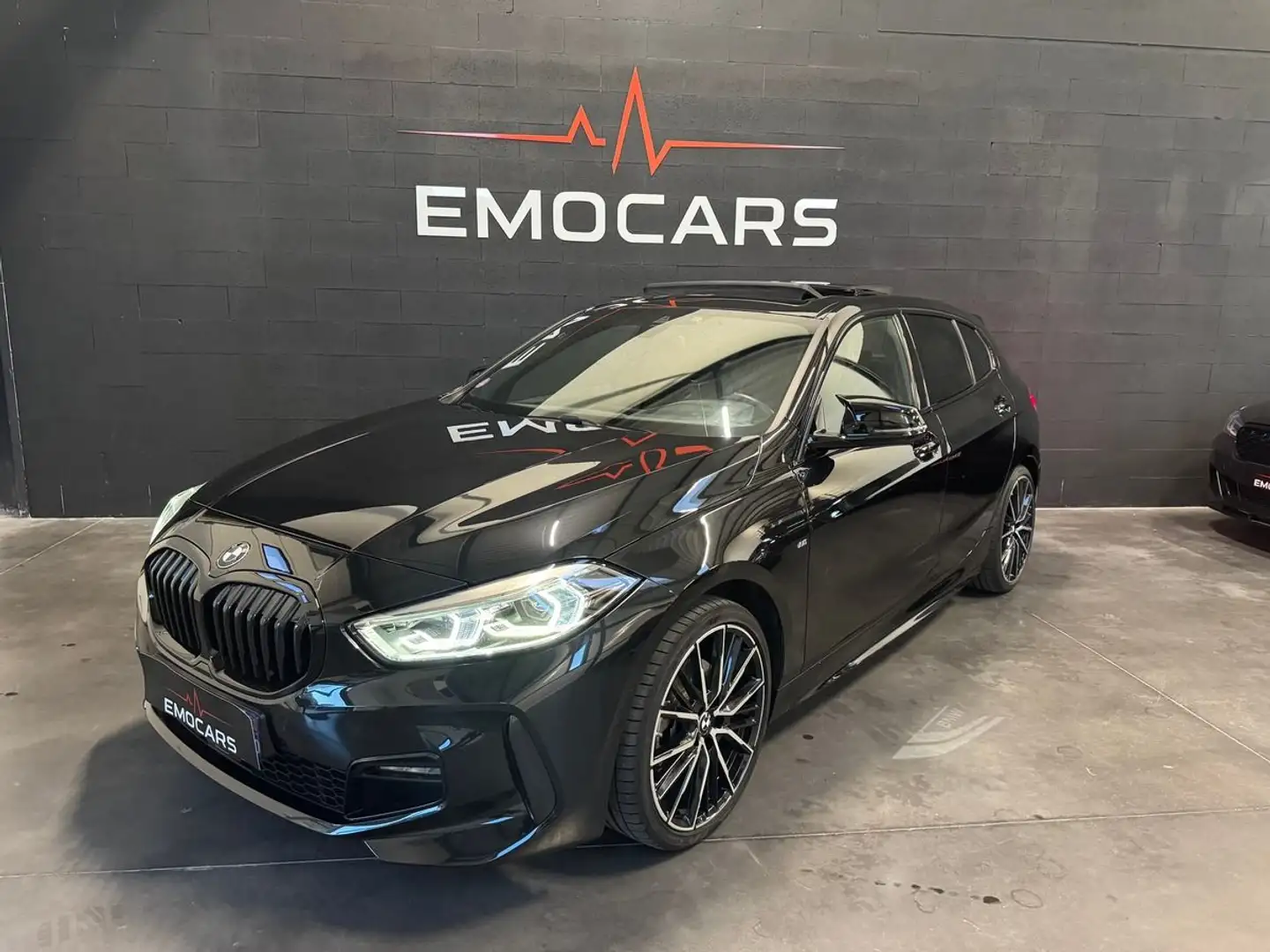 BMW 118 F40 118I 136 M SPORT DKG7 Noir - 2