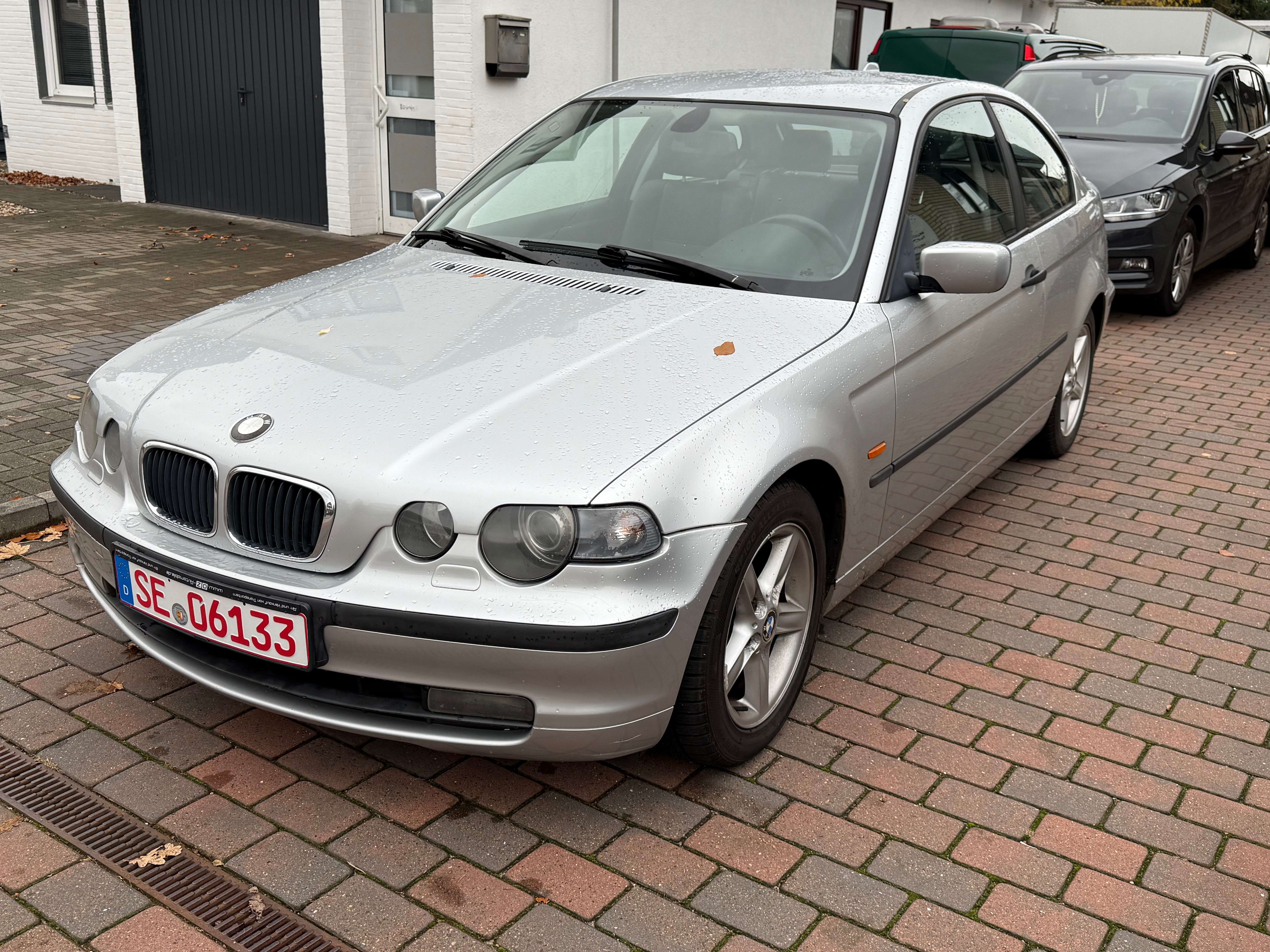 Second hand Bmw 3 Series 320