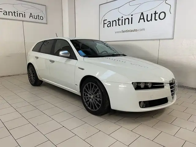 Alfa Romeo 159 sw Distinctive 2.0 jtd 136cv-Ok Neopat-LEGGI SOTTO