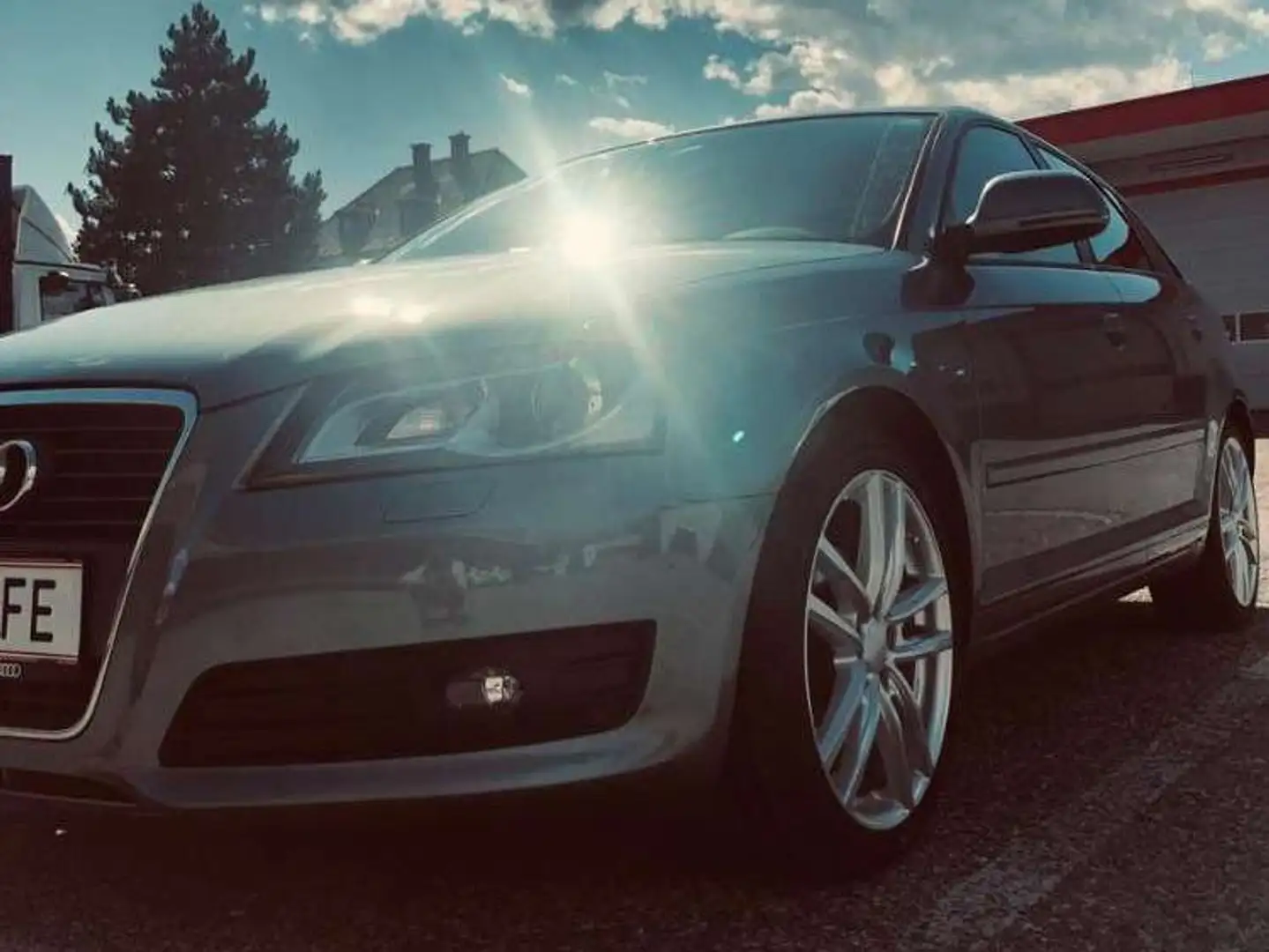 Audi A3 A3 SB Ambiente 1,6 TDI DPF Ambiente Grau - 2