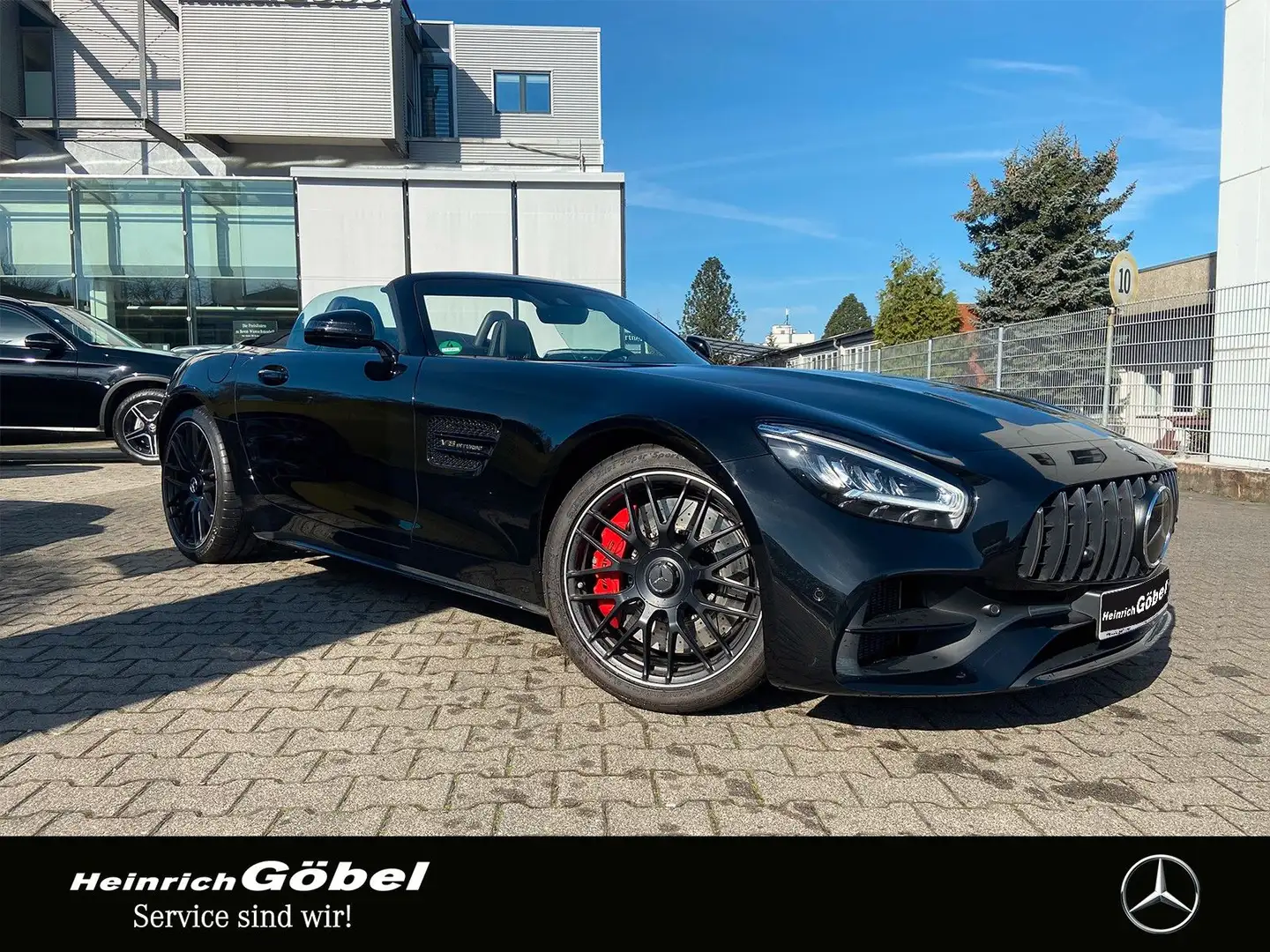 Mercedes-Benz AMG GT Roadster Noir - 2
