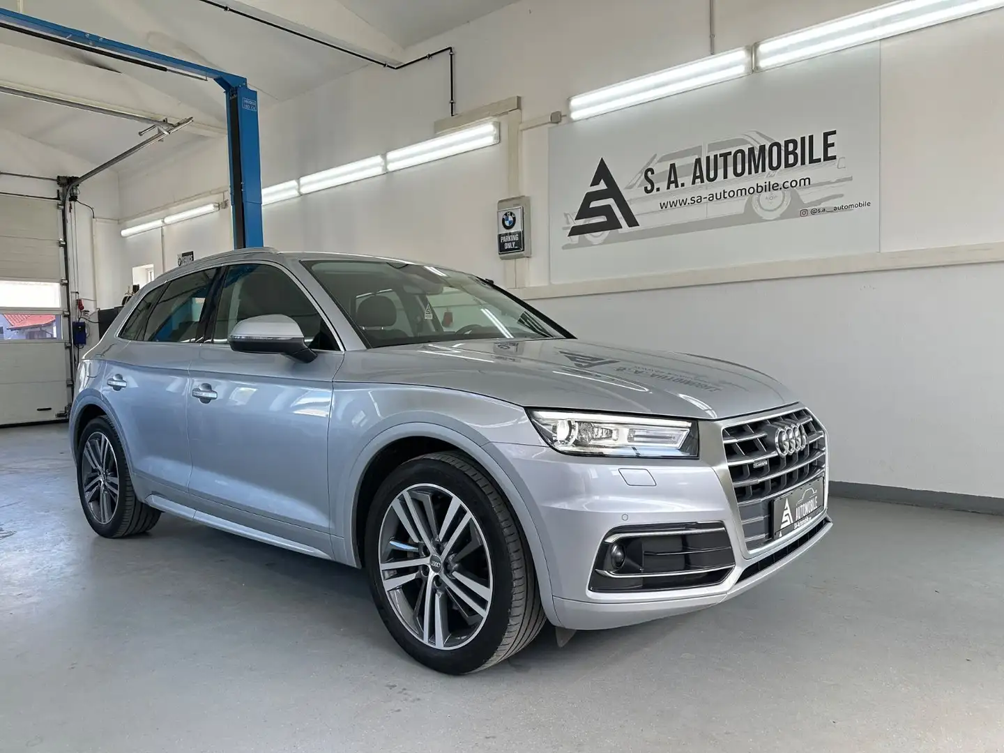 Audi Q5 50 TDI quattro Sport*AHK*Kamera* Argento - 1