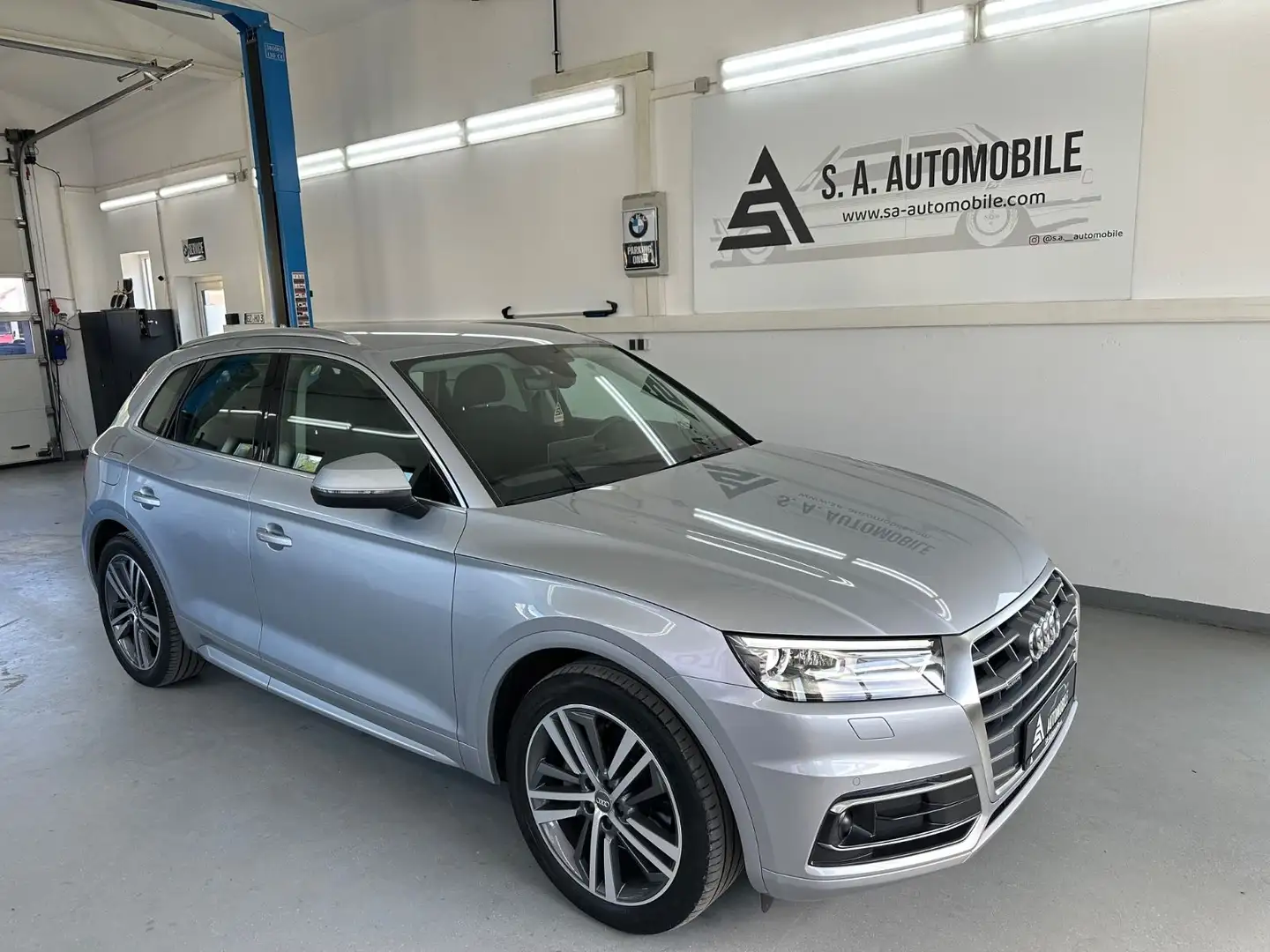 Audi Q5 50 TDI quattro Sport*AHK*Kamera* Argento - 2