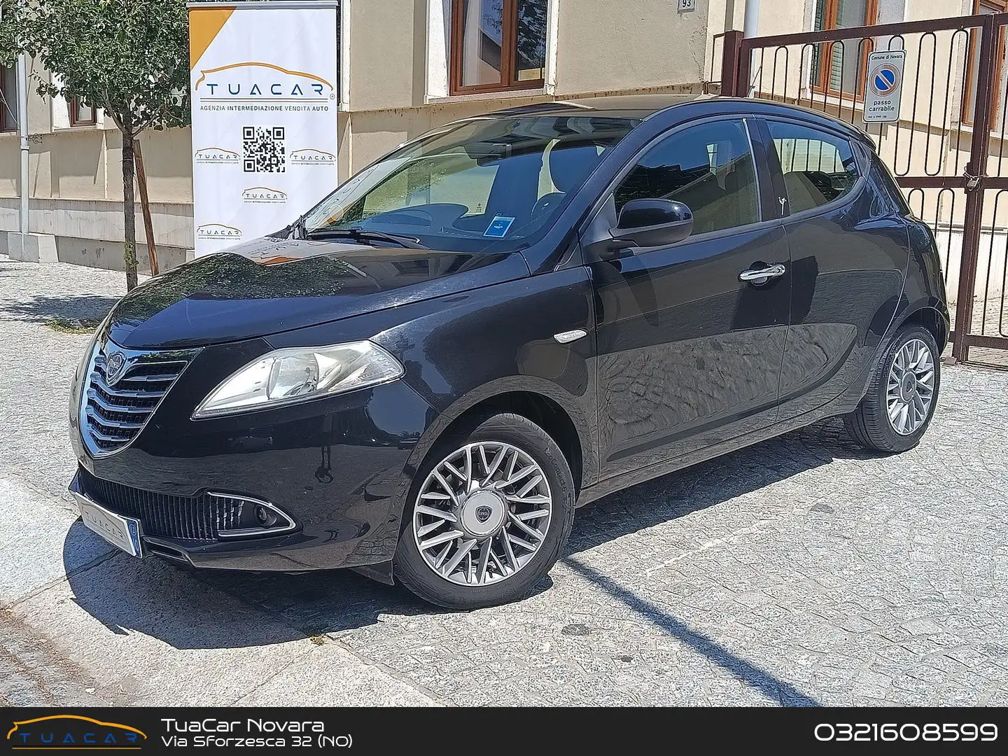 Lancia Ypsilon Platinum 1.3 MultiJet Negro - 1