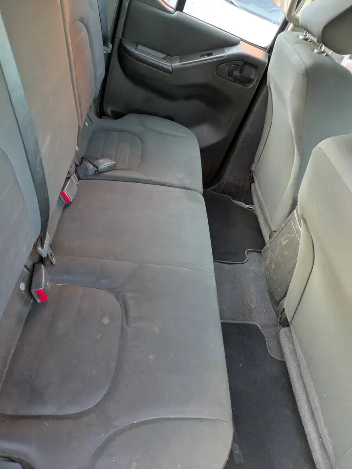 NISSAN NAVARA 4X4 DOUBLE CAB -  2.5L 144 ch - 148 314KMS - ATTELAGE