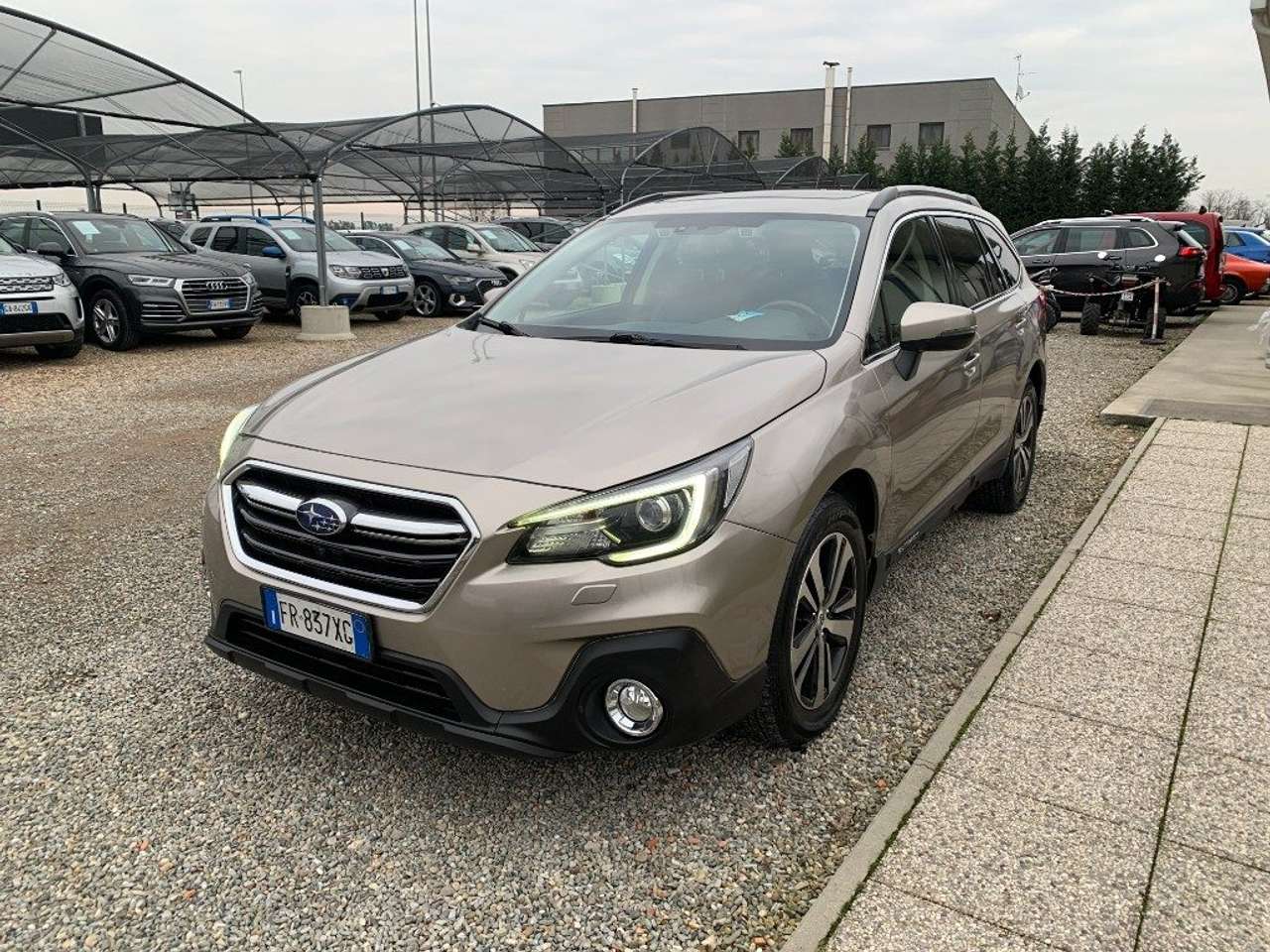 Subaru OUTBACK 2.5i Lineartronic Premium