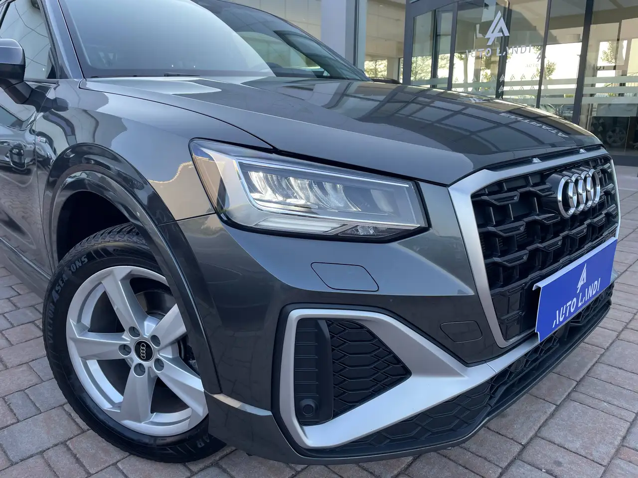 Audi Q2 30 1.0 tfsi Business 116cv, миниатюра 4