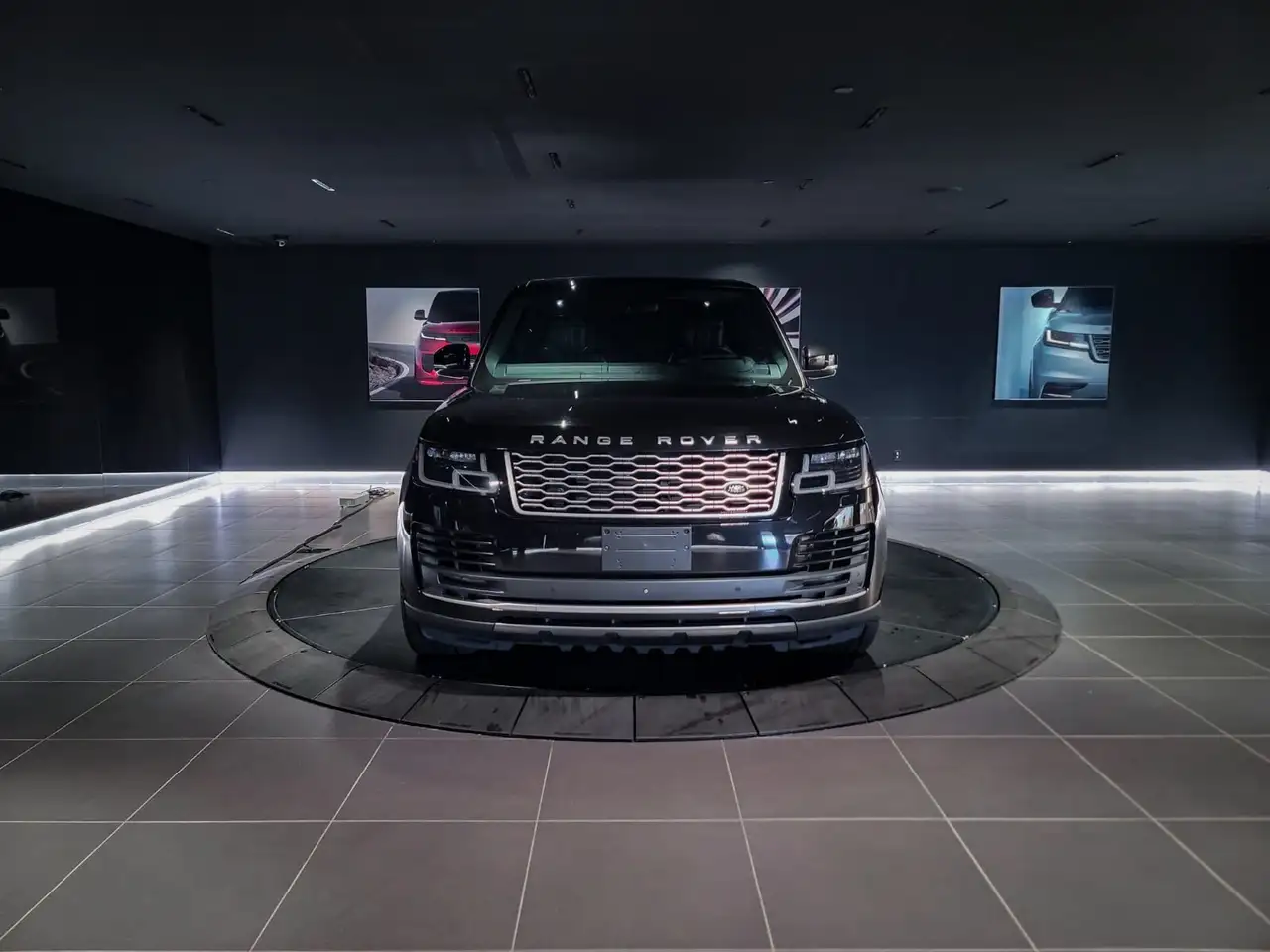 Land Rover Range Rover photo Land Rover Range Rover
