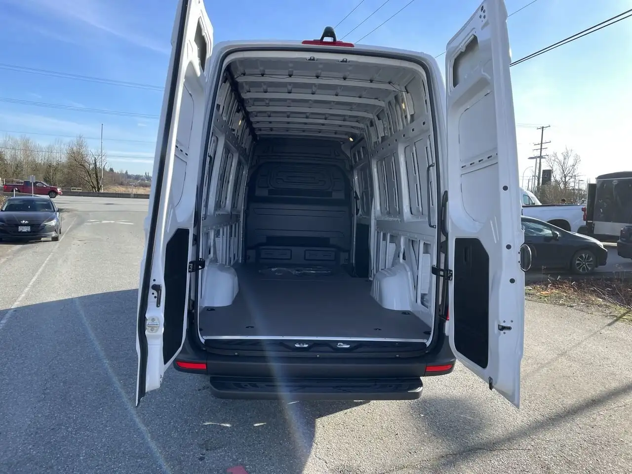 Mercedes-Benz Sprinter снимка Mercedes-Benz Sprinter