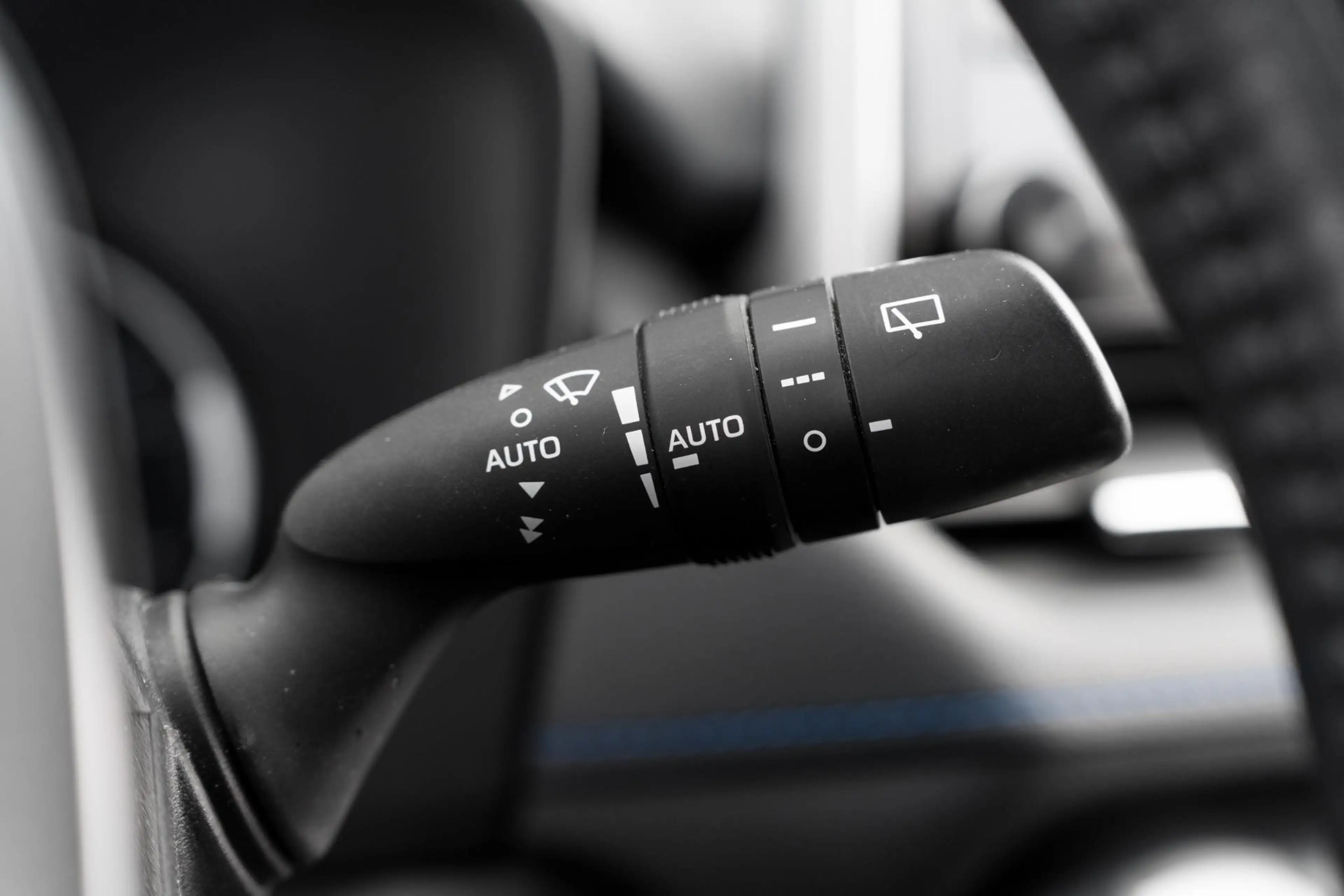 Toyota RAV 4 2.5 Hybrid AWD Bi-Tone JBL|360|Trekhaak — photo 36