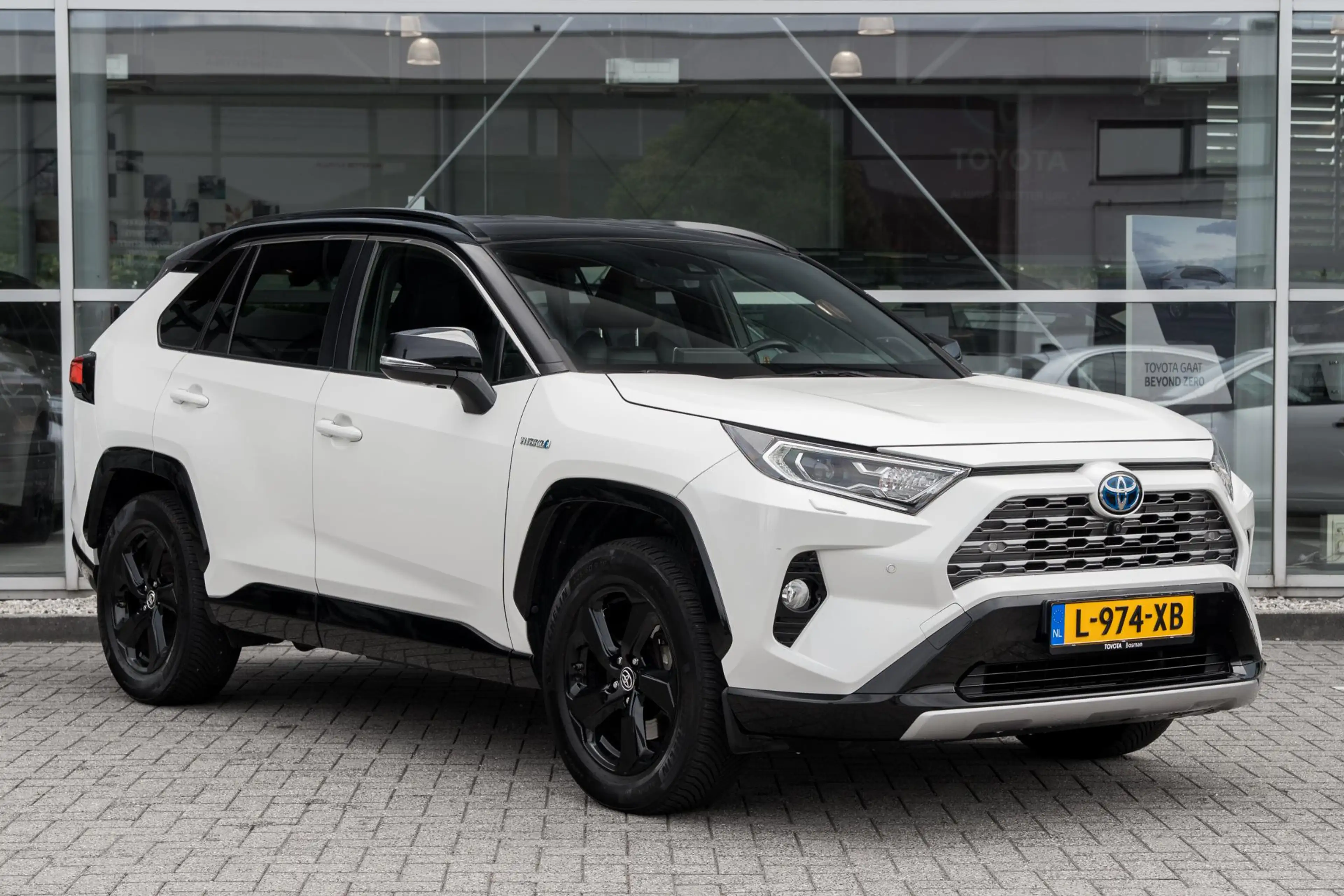 Toyota RAV 4 2.5 Hybrid AWD Bi-Tone JBL|360|Trekhaak — photo 2