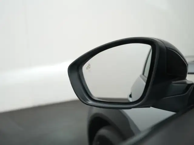 Opel Mokka-E view 30