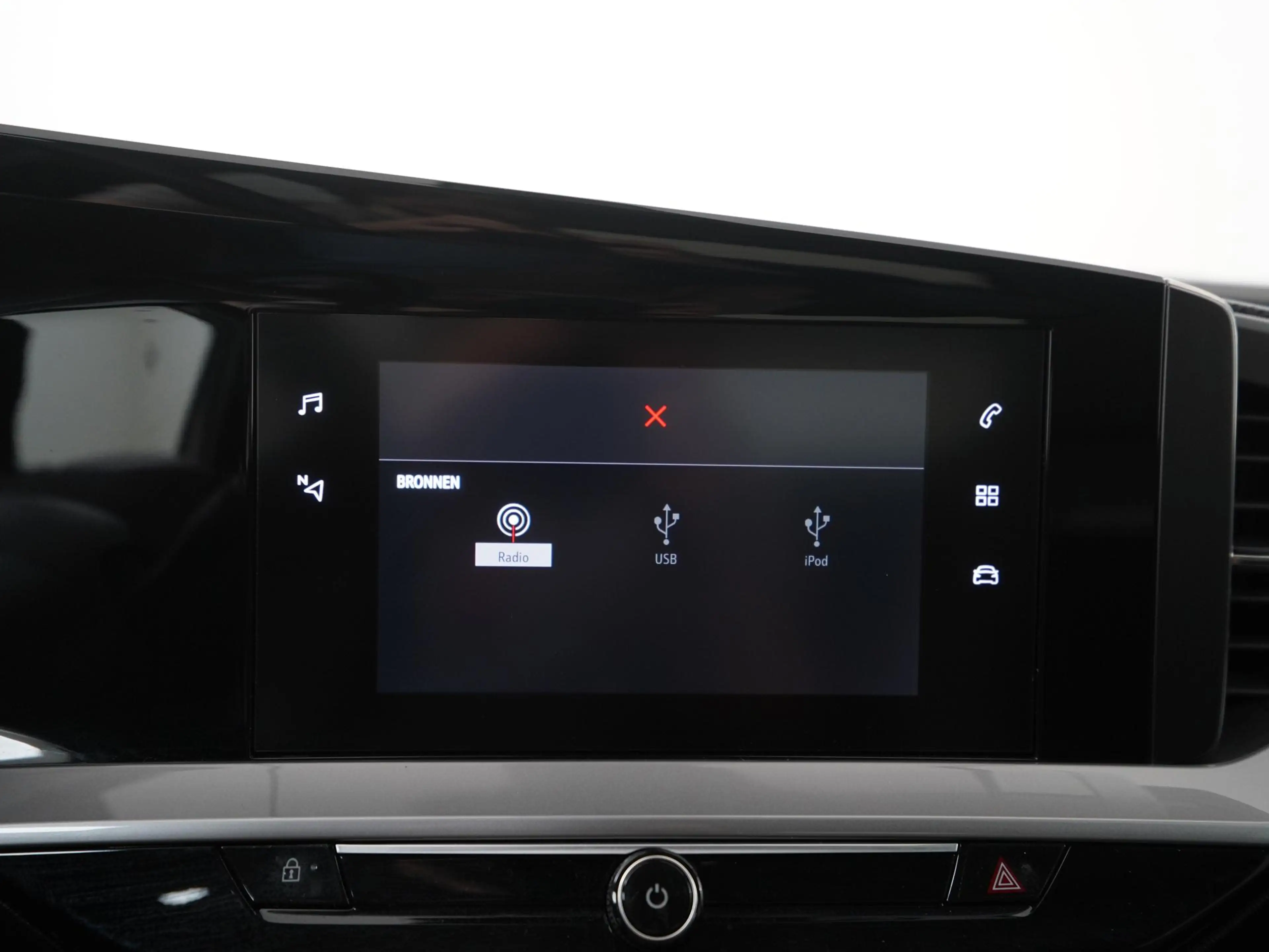 Opel Mokka-E Elegance Electric 50 kWh | SOH 100% | Camera | Car — photo 13