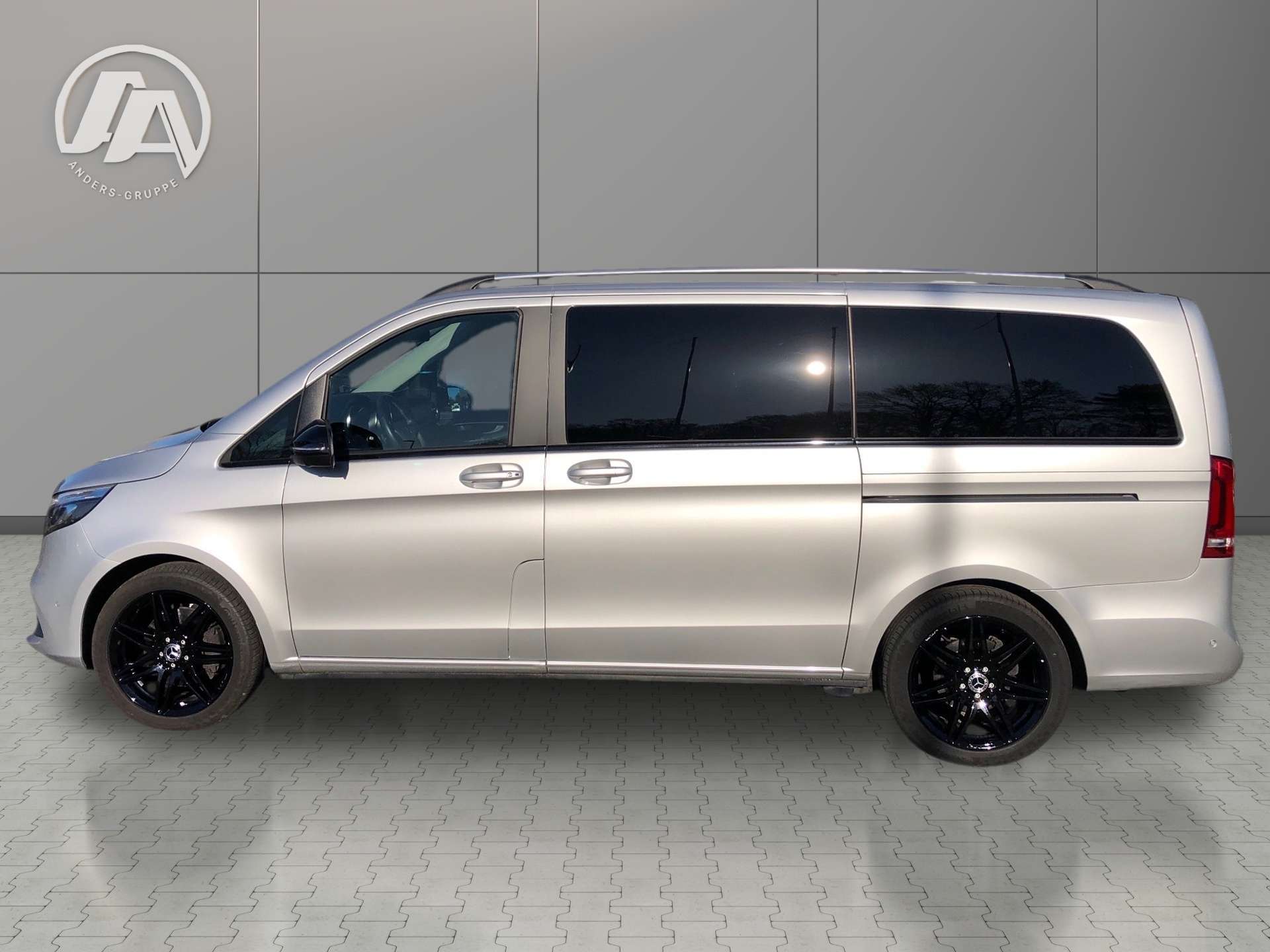 Mercedes-Benz V 250