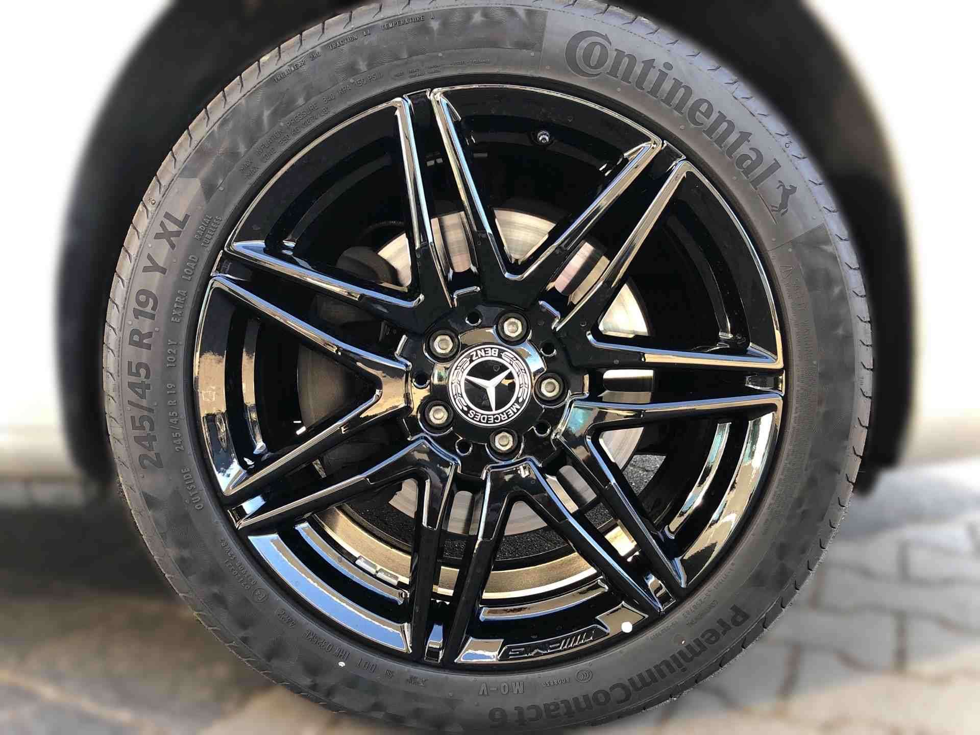 Mercedes-Benz V 250