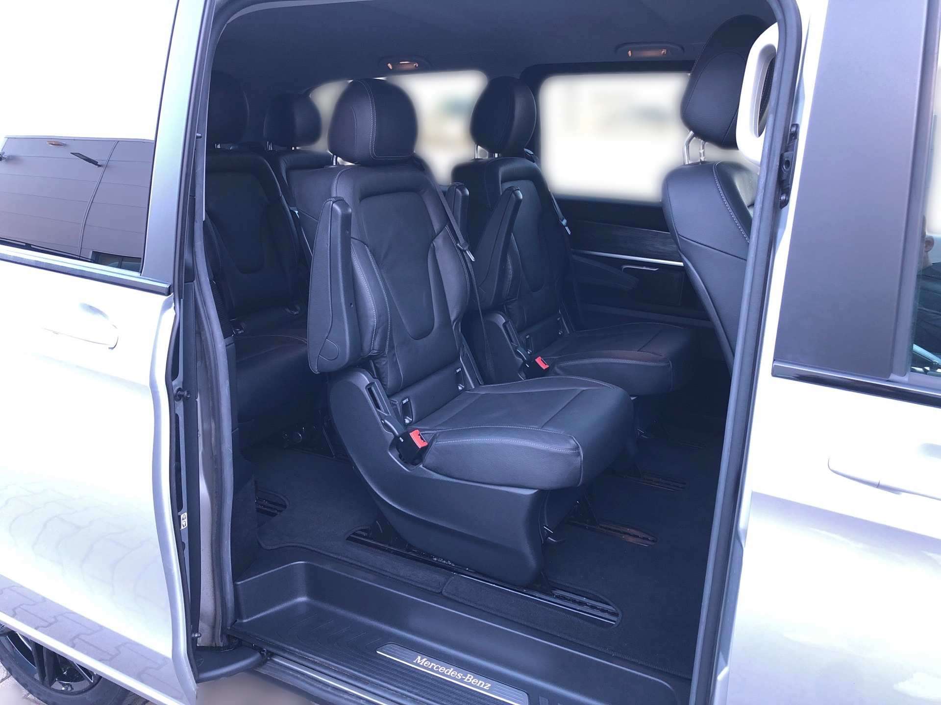 Mercedes-Benz V 250