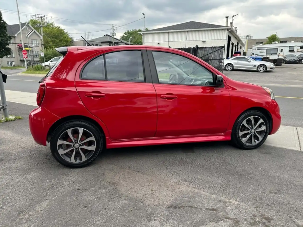 Nissan Micra снимка Nissan Micra