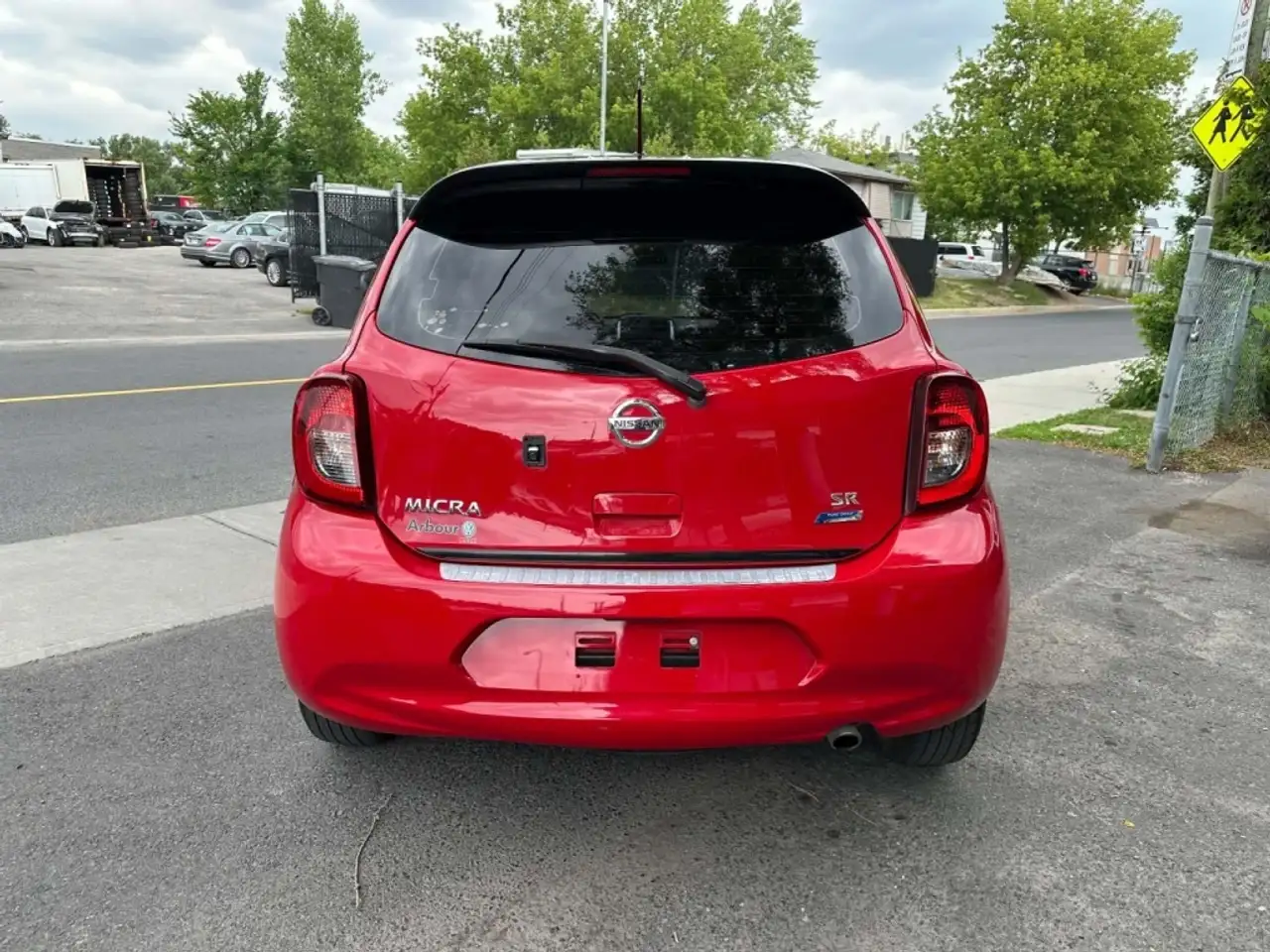 Nissan Micra снимка Nissan Micra