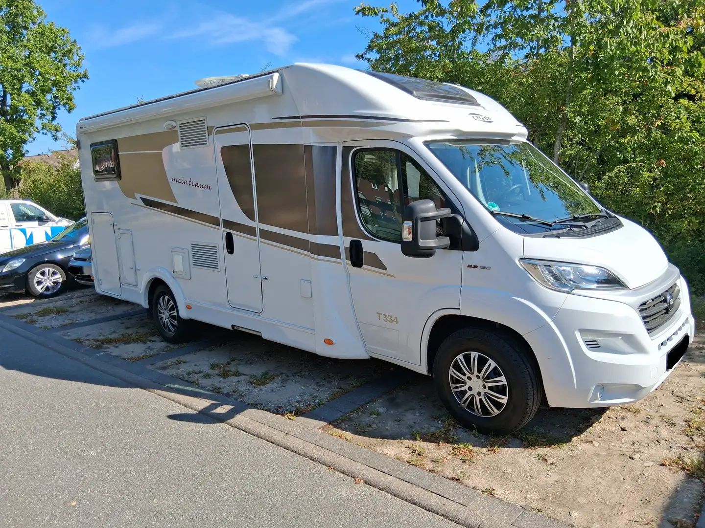 Caravans-Wohnm Carado T334 Weiß - 1