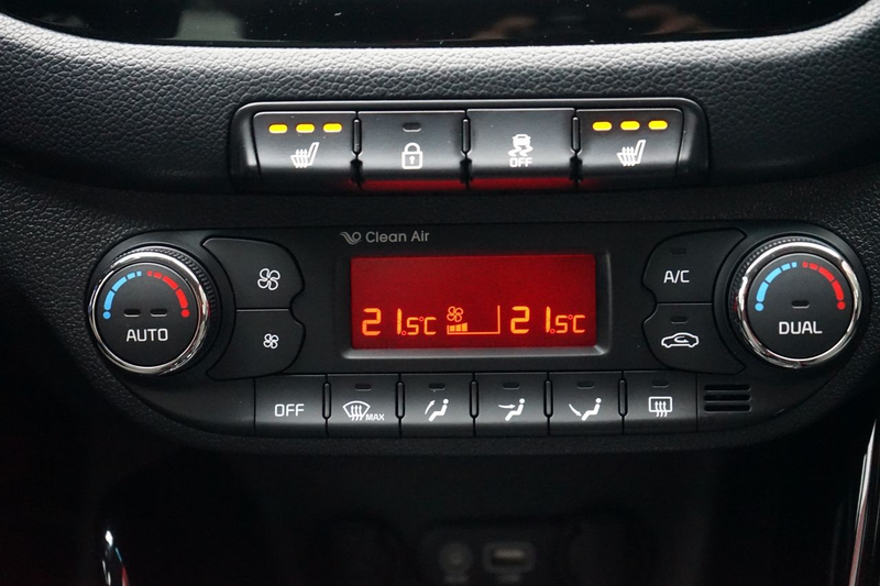 Kia Ceed SW / cee'd SW Ceed SW 1.6 GDI AUTOMATIK NAVI KAMERA KLIMAAUT. — photo 14
