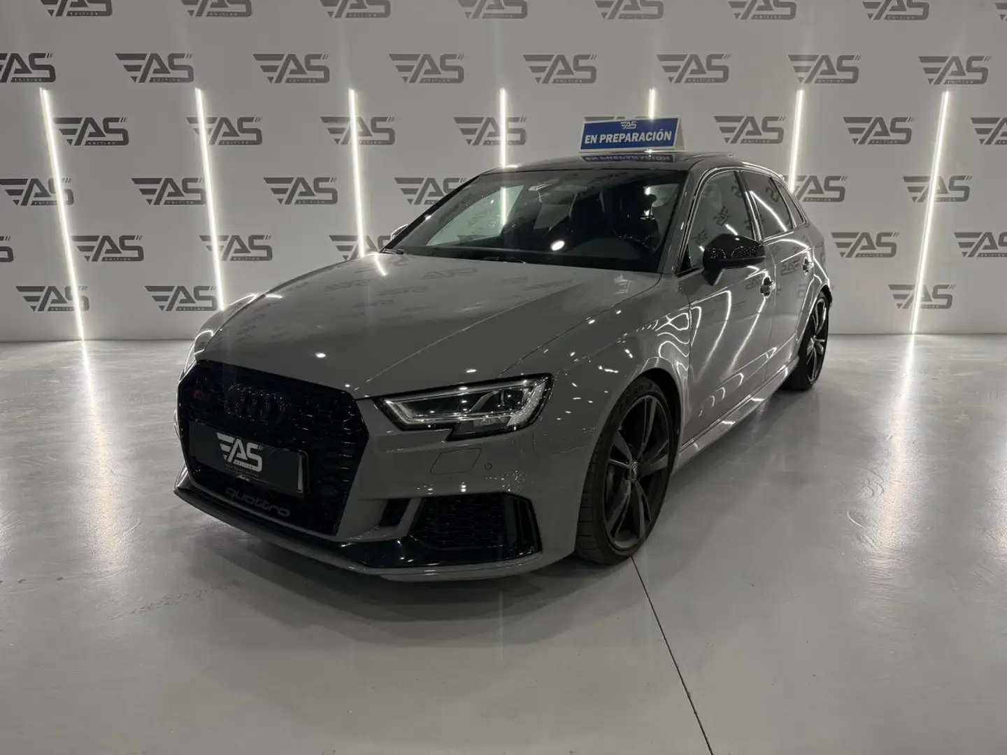 Audi RS3 Sportback 2.5 TFSI quattro S tronic 294kW Gris - 1