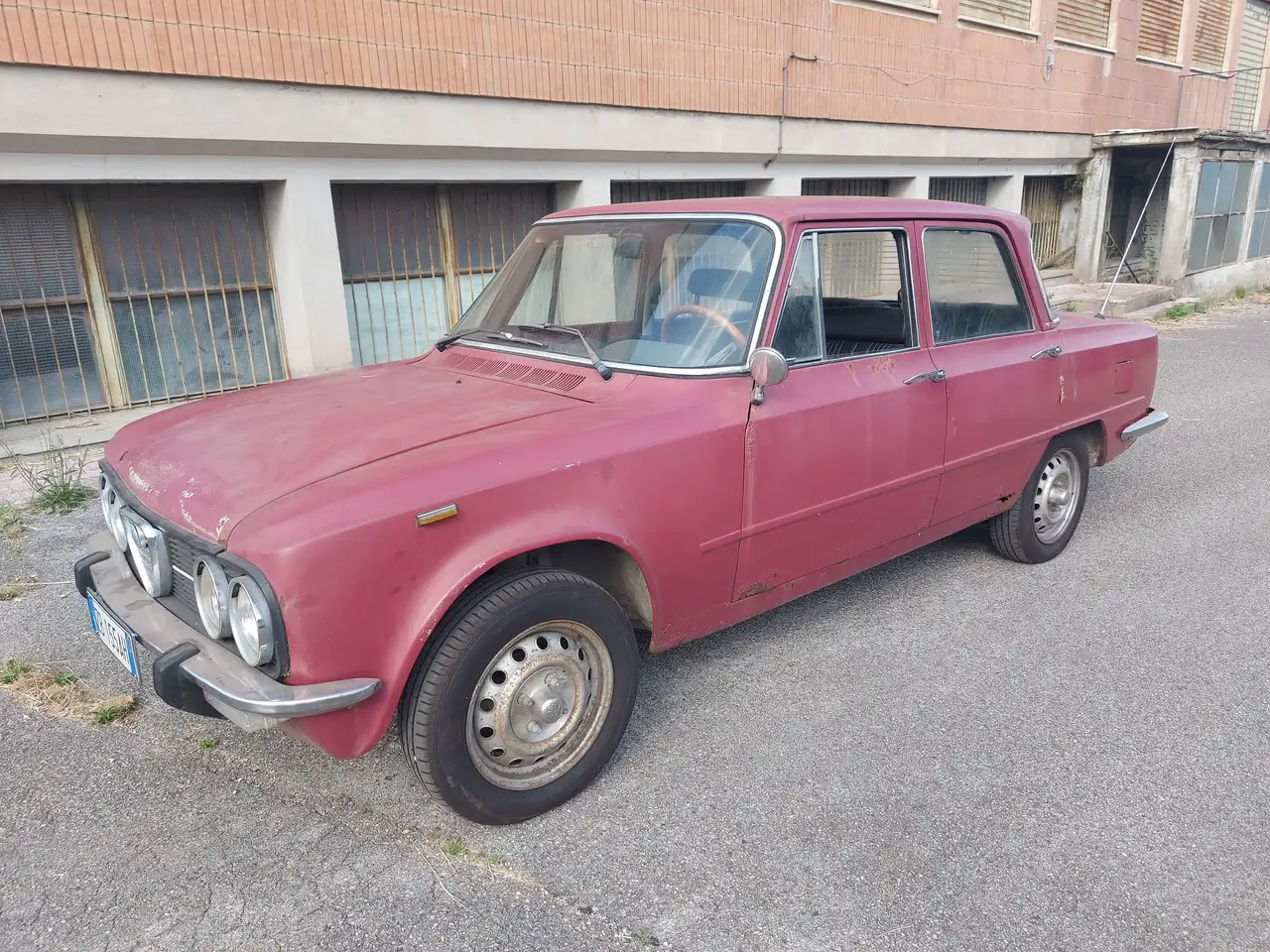 Alfa Romeo Giulia 1.300 Super, foto 2