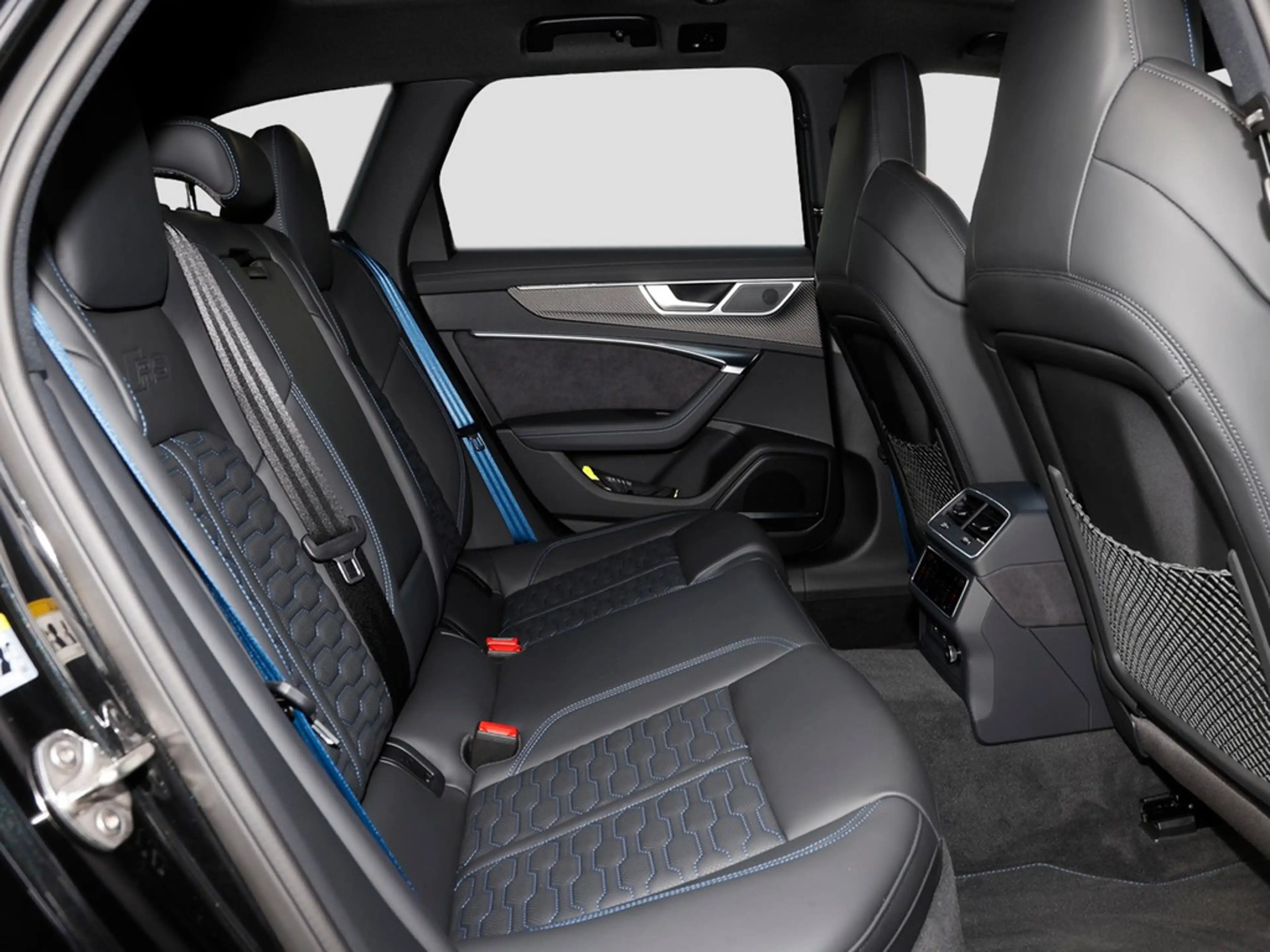 Audi RS6 RS 6 Avant 4.0 TFSI performance Matrix Panorama — photo 10
