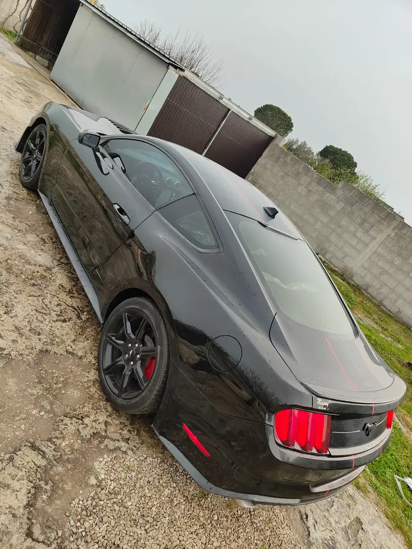 Ford Mustang Fastback 2.3 ecoboost 290cv auto my19 Nero - 2