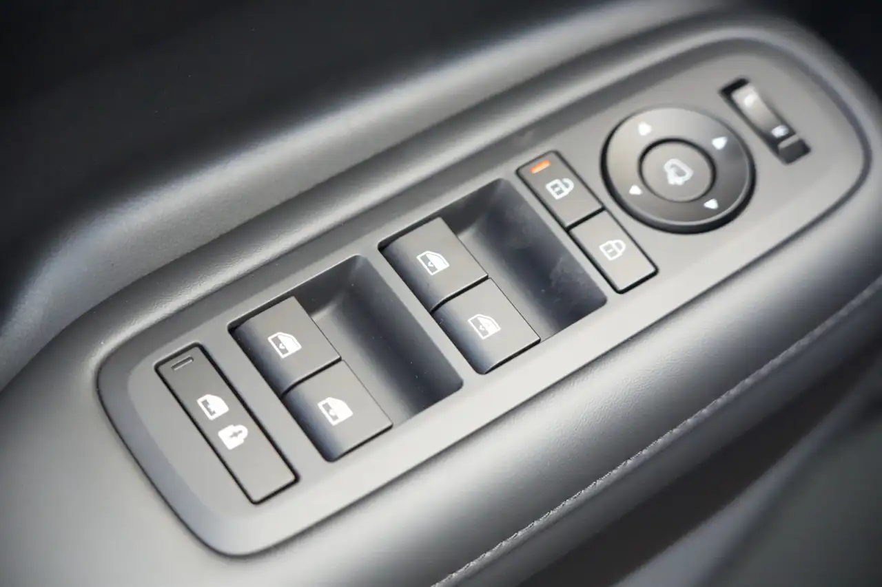 Hyundai SANTA FE 1.6 T-GDI PHEV Black Line 4WD 7p. 252pk Navigatie/ 27