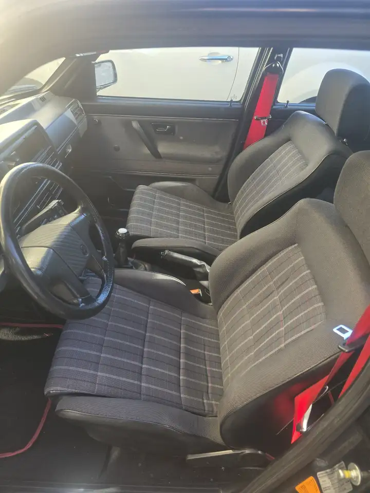 Volkswagen Golf GTI 5p 1.8 G60, foto 5