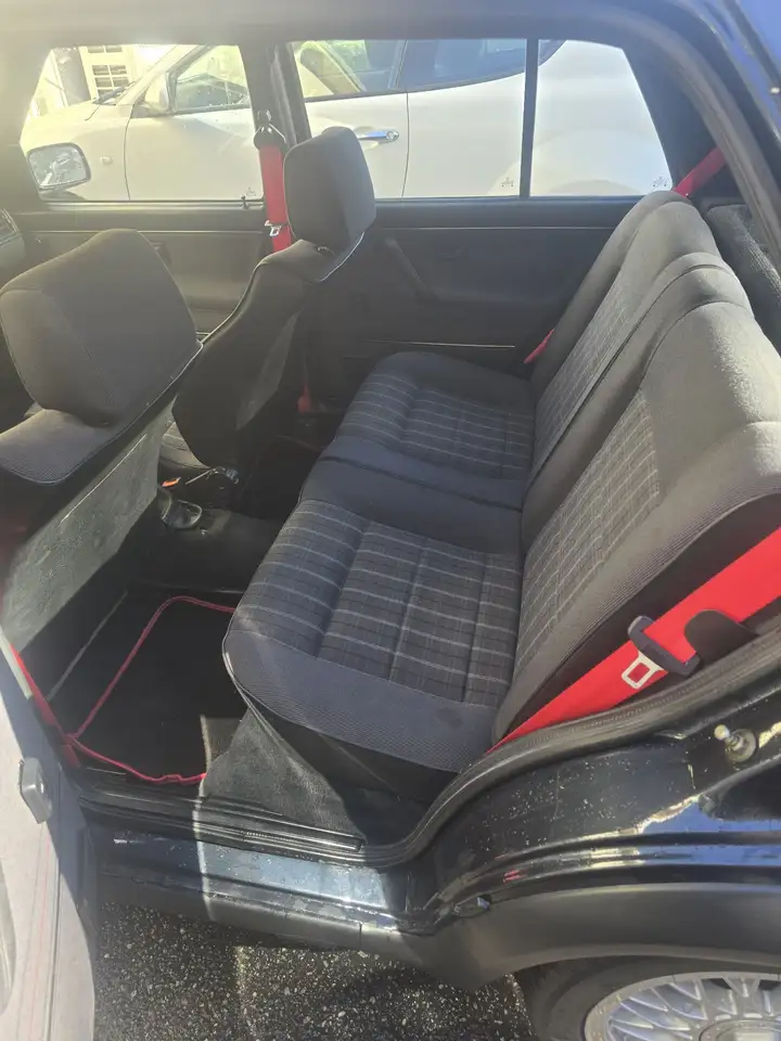 Volkswagen Golf GTI 5p 1.8 G60, foto 6