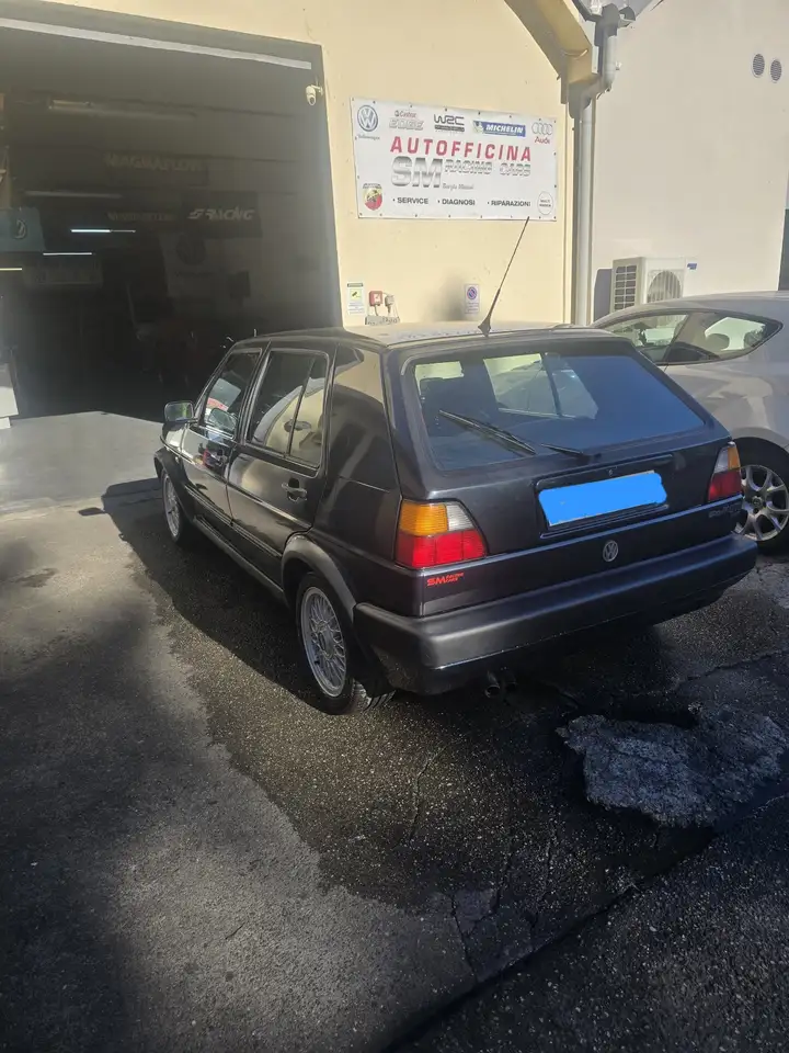 Volkswagen Golf GTI 5p 1.8 G60, foto 3