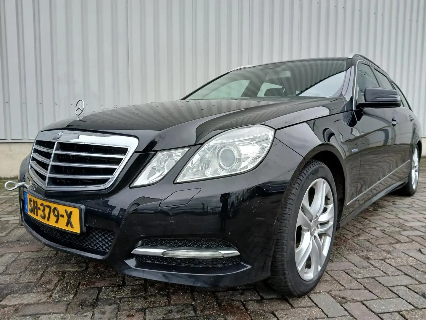 Mercedes-Benz E 350 Estate CGI Avantgarde - Leer - Clima - Motorschade Negro - 2