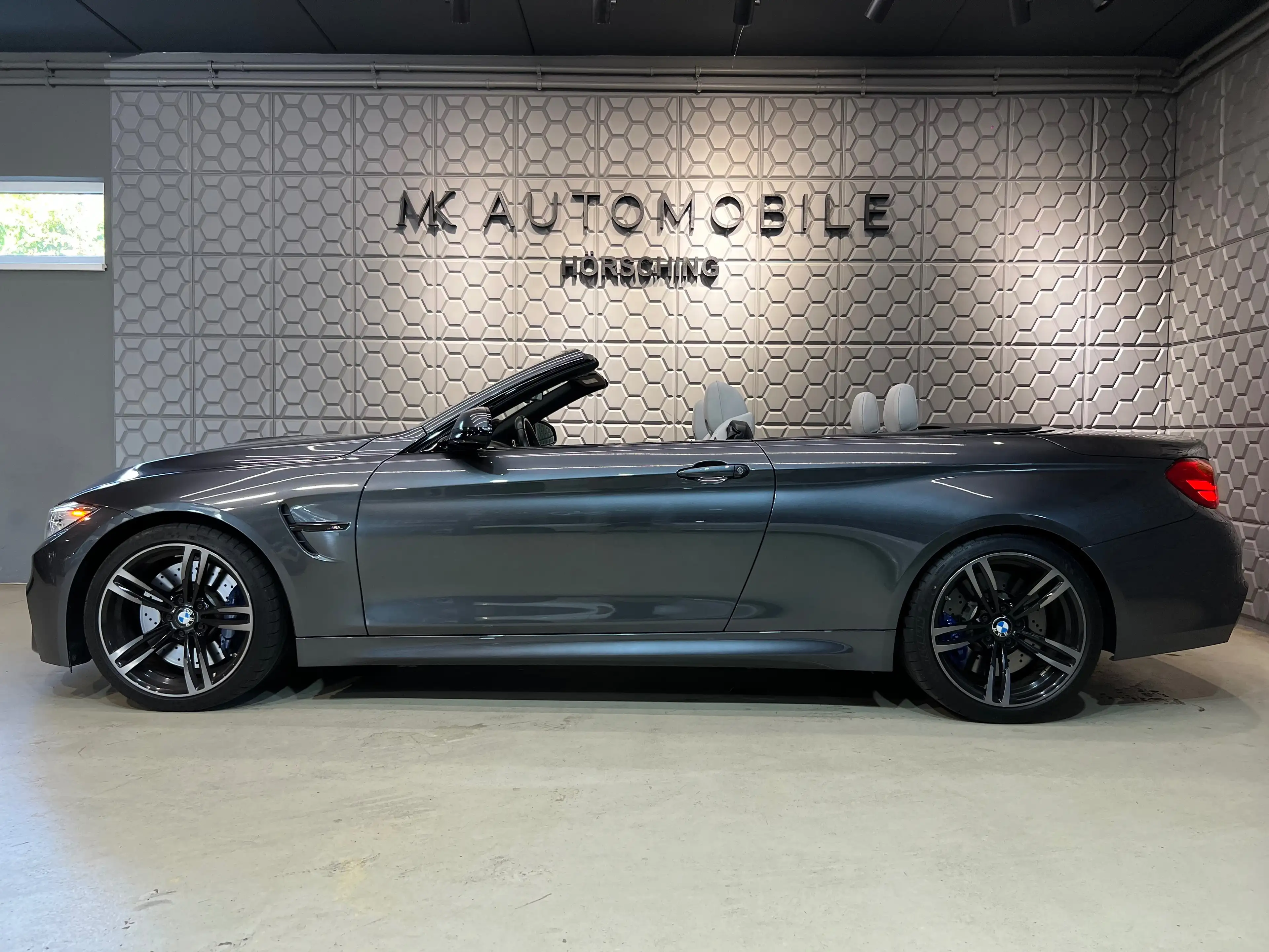 BMW M4 Cabrio M-DKG Aut.(F83)* — photo 7
