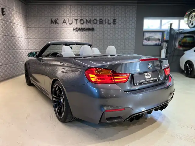 BMW M4 view 13